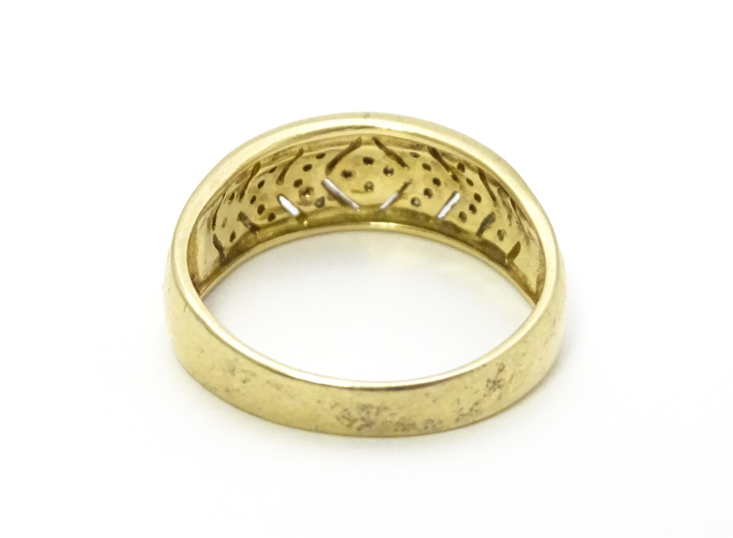 A 14ct gold ring set with diamonds. Ring size approx. P 1/2 Please Note - we do not make reference - Image 6 of 7