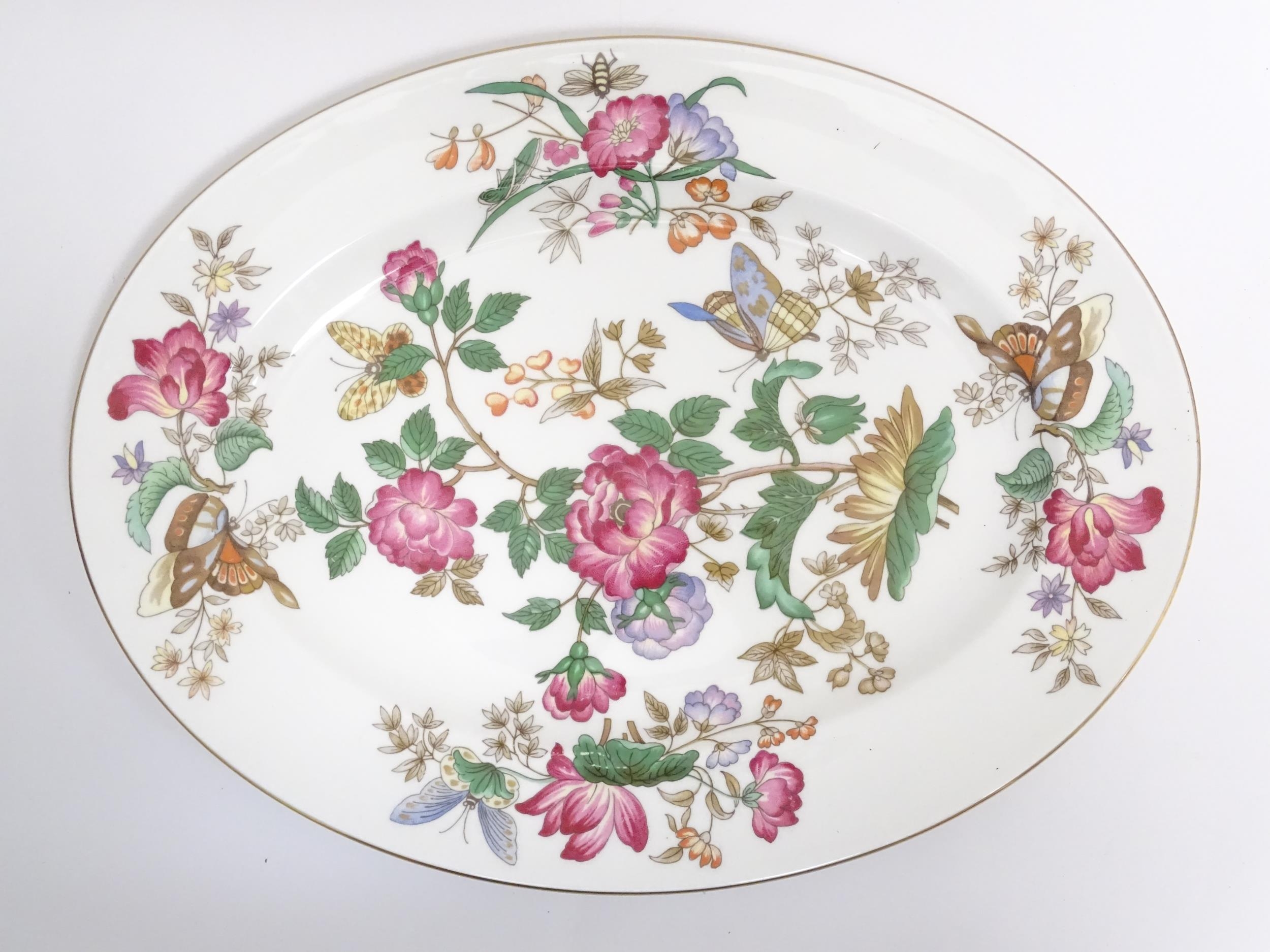 A quantity of Wedgwood dinner wares in the Charnwood pattern to include plates, twin handles soup - Image 19 of 25