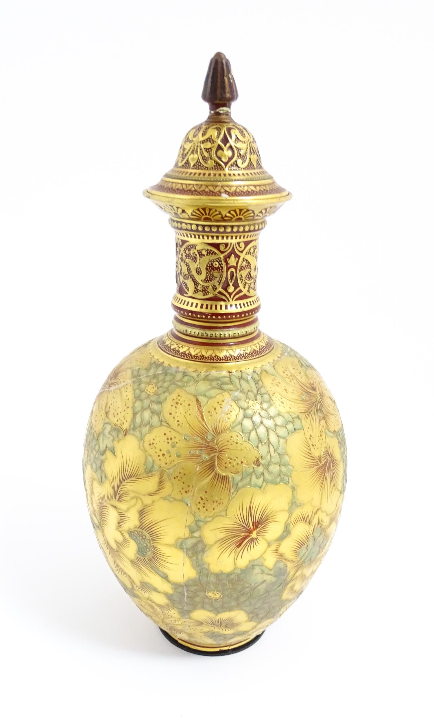 A Victorian Royal Crown Derby bottle vase and cover with gilt floral decoration. Marked under with - Image 4 of 8