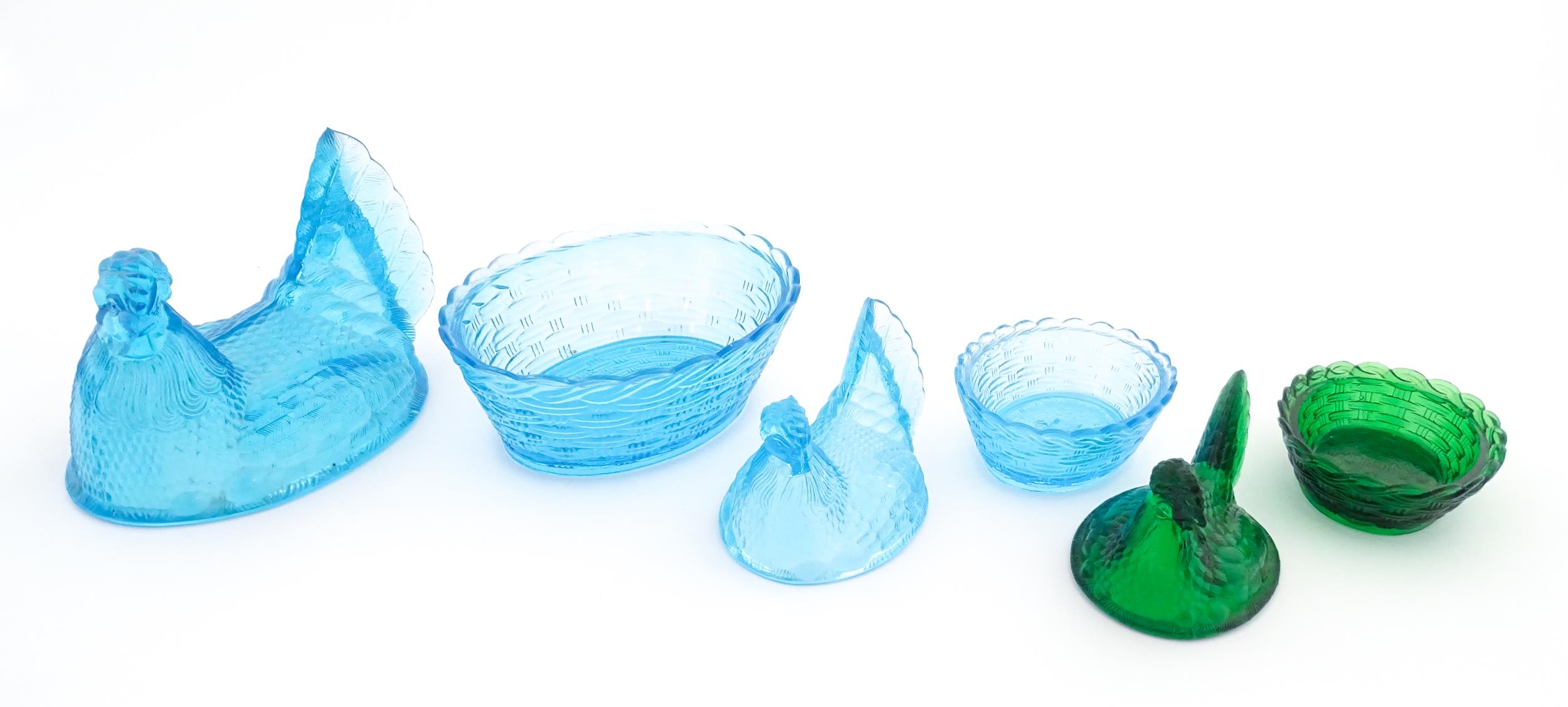 Three 20thC glass hen on nest egg containers, comprising two blue and one green. Largest approx. 8 - Image 4 of 9