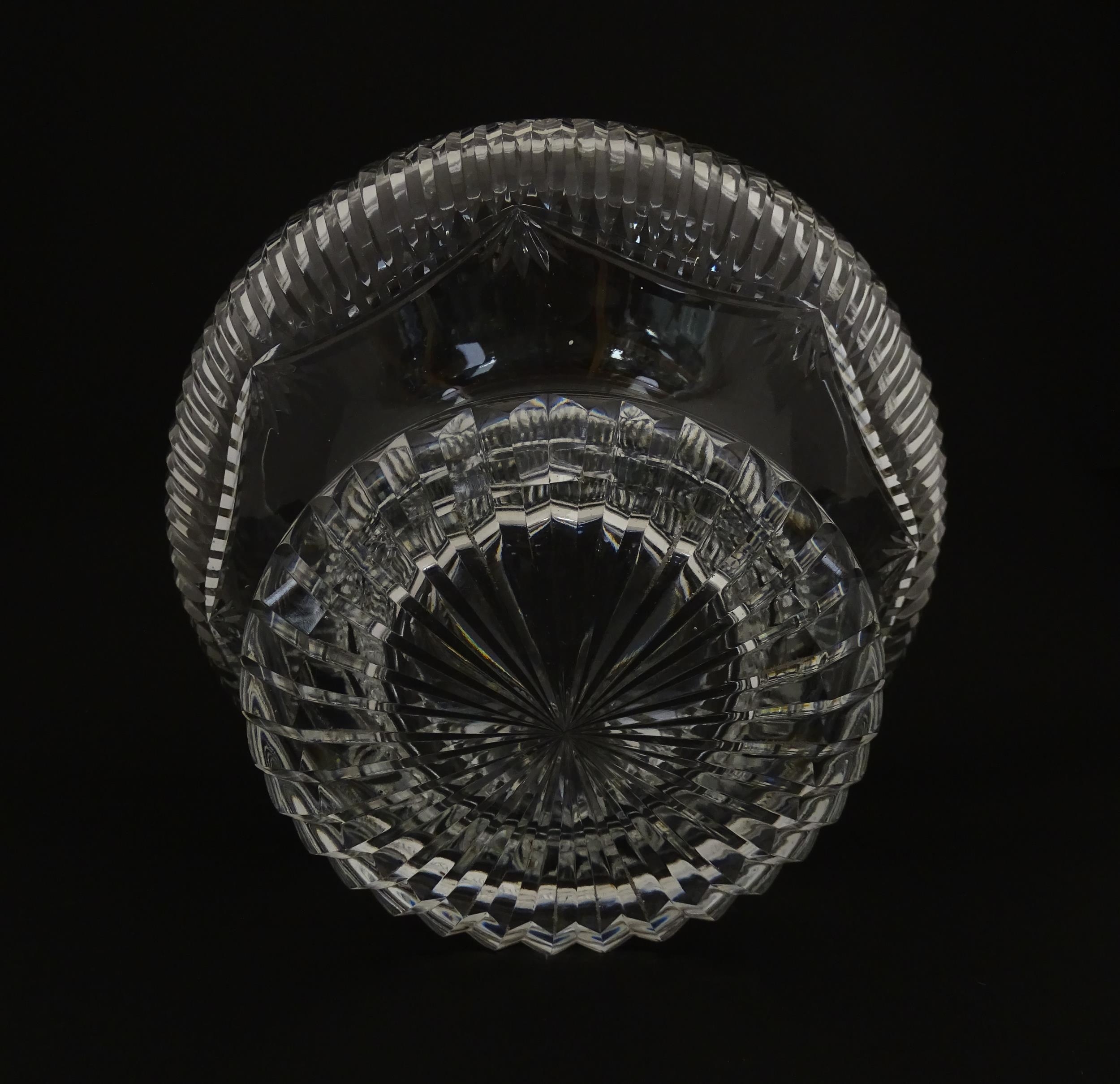 A cut crystal glass bowl, possibly Waterford. Approx. 6 1/2" high Please Note - we do not make - Image 2 of 6
