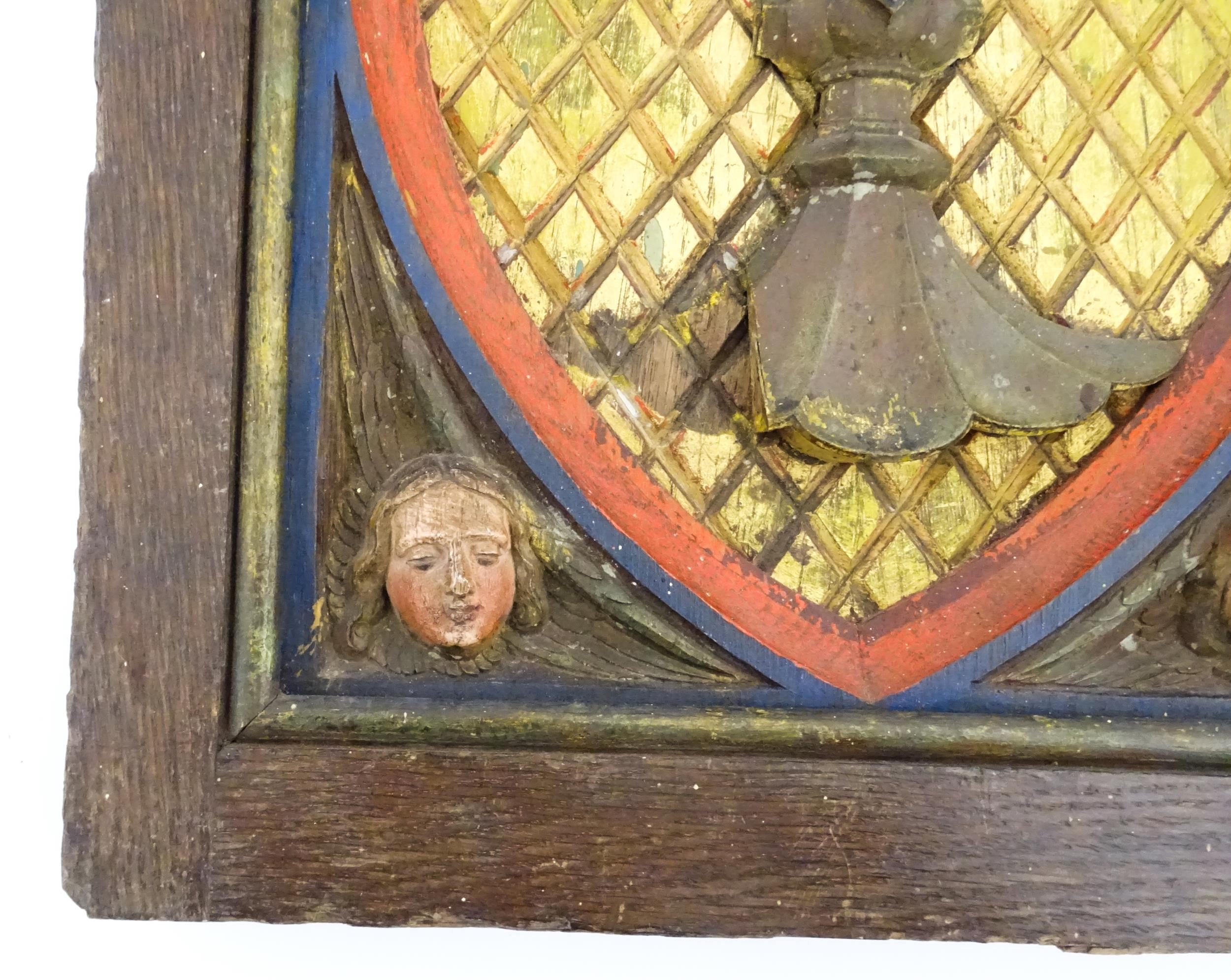 An early 20thC Continental tabernacle door with carved and polychrome decoration depicting a chalice - Bild 4 aus 7