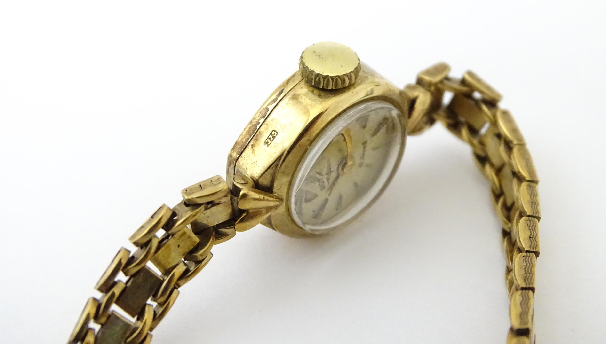 A 9ct gold cased ladies wristwatch by Rotary with 9ct gold bracelet strap . Approx 1/2" wide - Image 10 of 13