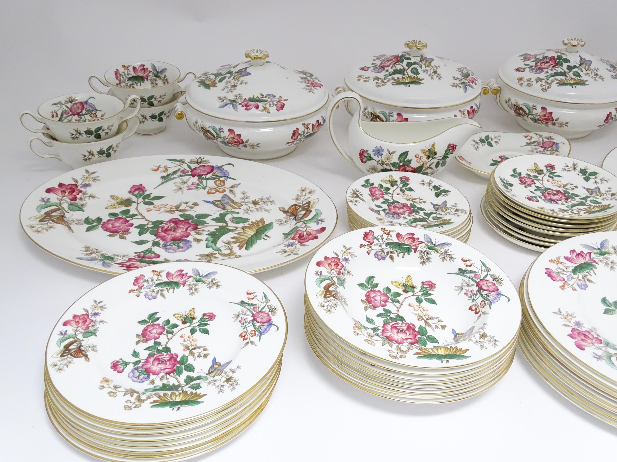 A quantity of Wedgwood dinner wares in the Charnwood pattern to include plates, twin handles soup - Image 8 of 25