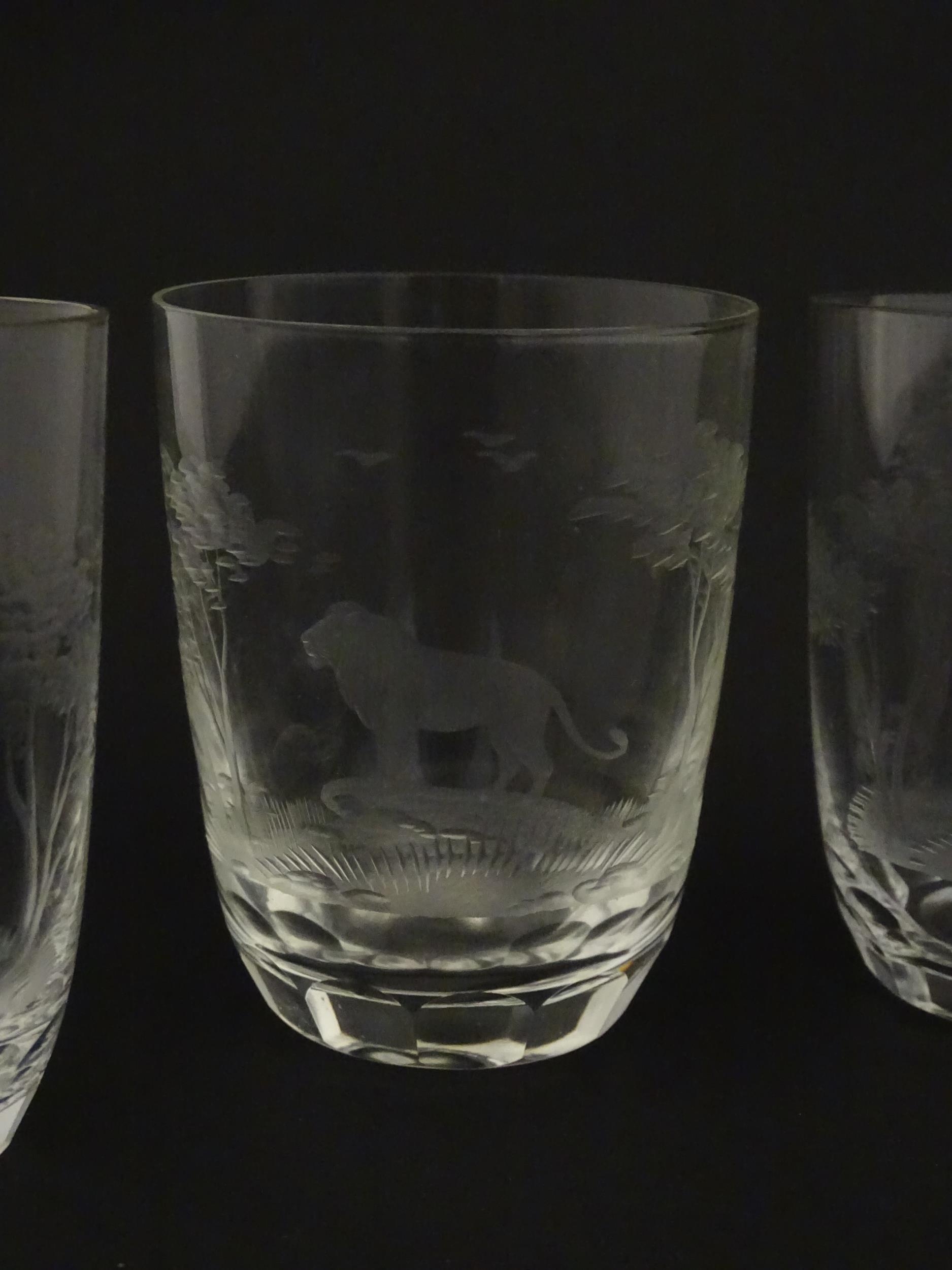 Six Rowland Ward tumbler glasses with engraved Safari animal detail. Unsigned Approx. 3 3/4" high ( - Image 7 of 13