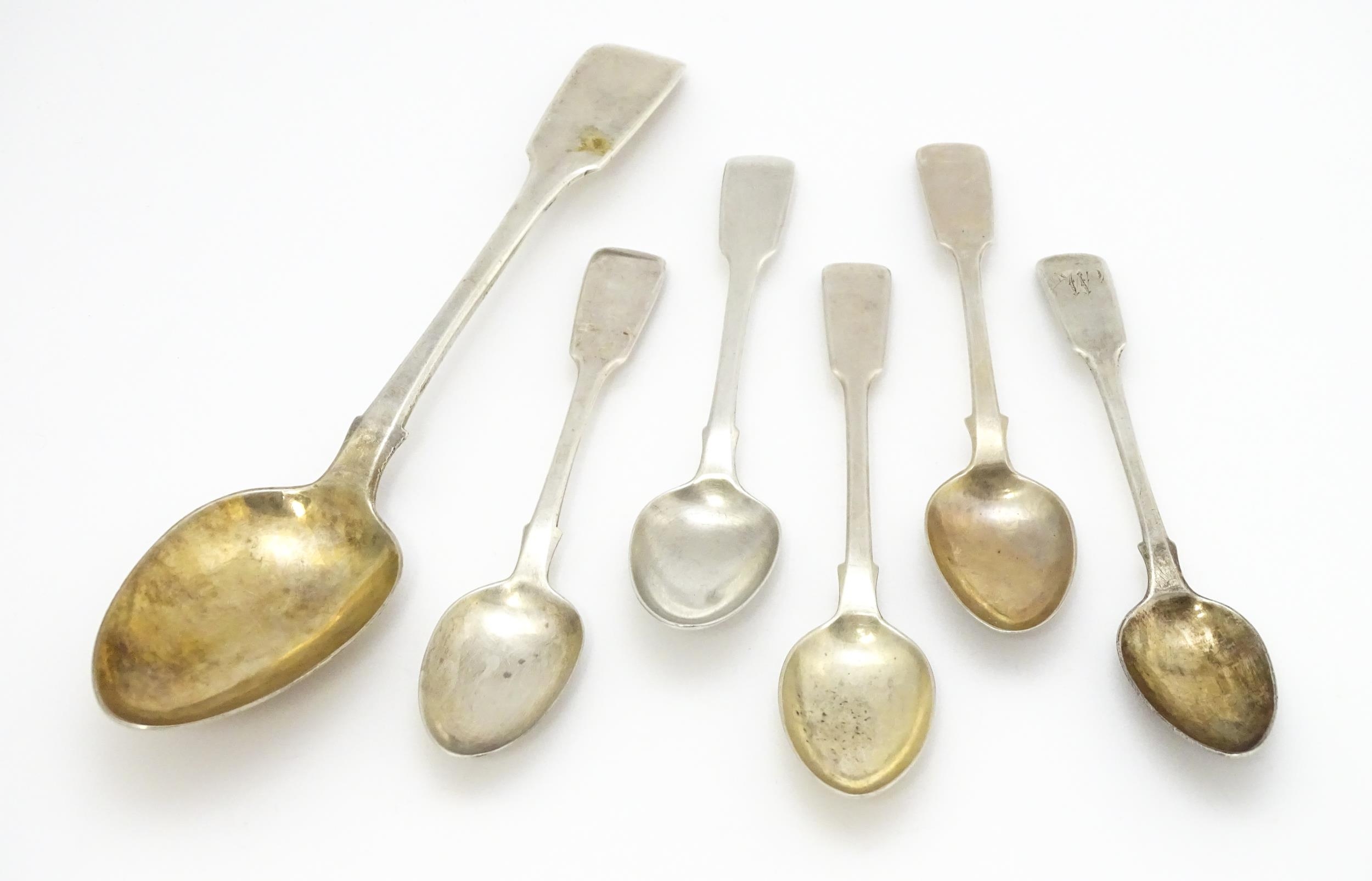 Five assorted 19thC silver Fiddle pattern teaspoons. Together with a table spoon hallmarked London - Image 3 of 6