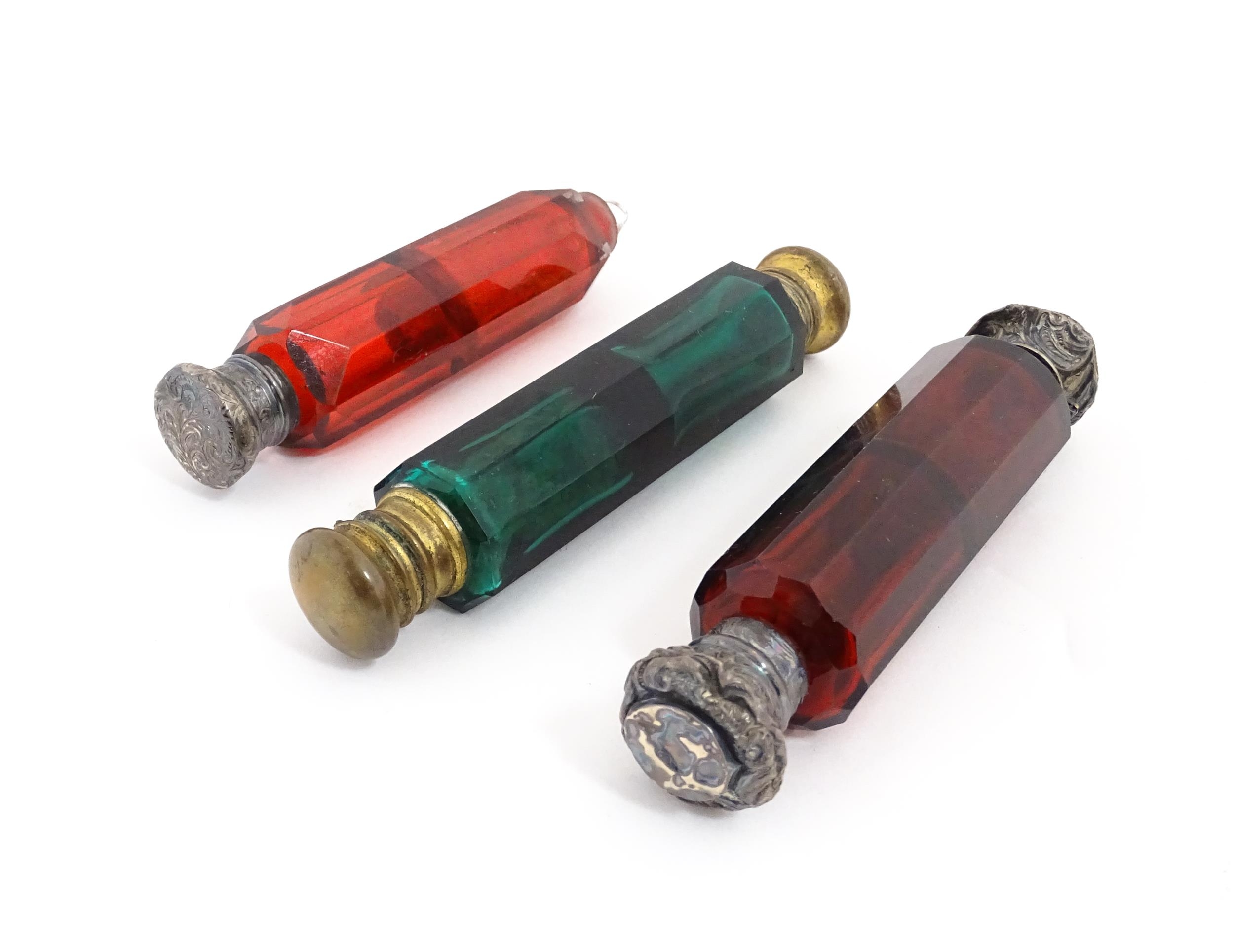 Three various Victorian double ended scent flasks compromising two ruby glass and a green glass - Image 3 of 8