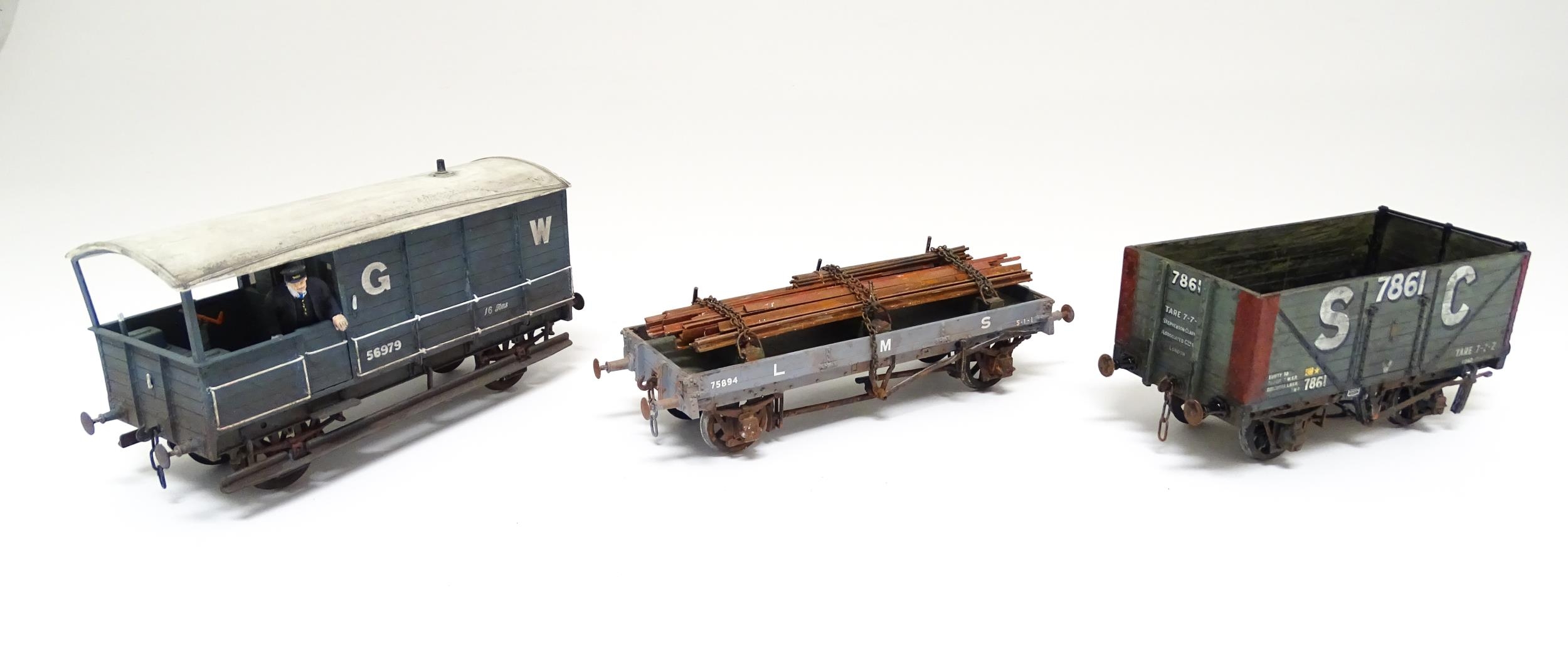 Toys - Model Train / Railway Interest : A quantity of assorted model train / locomotive / rolling - Image 13 of 18