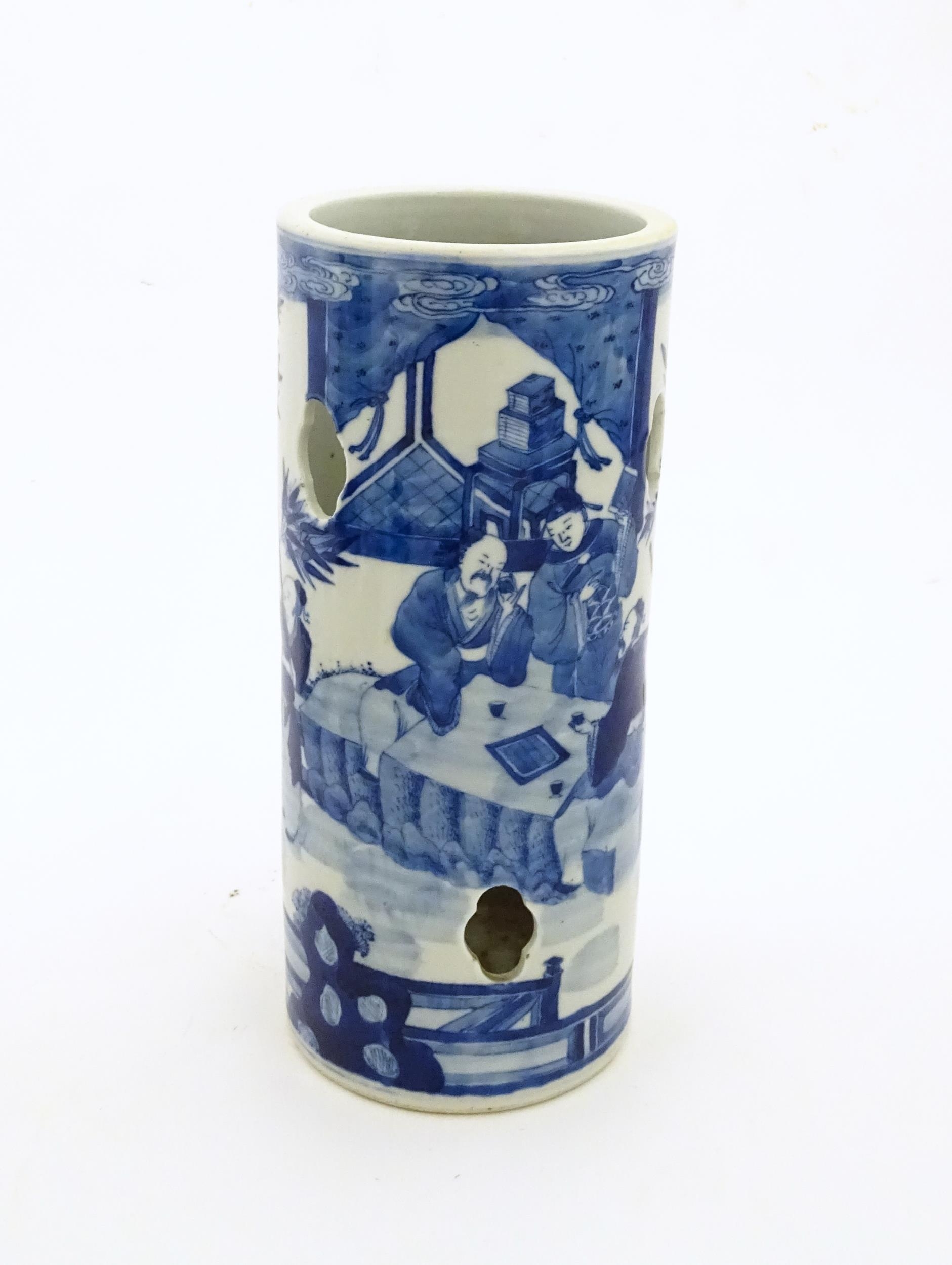A Chinese blue and white hat stand decorated with scholars in a garden landscape. Approx. 11 1/2" - Image 4 of 6