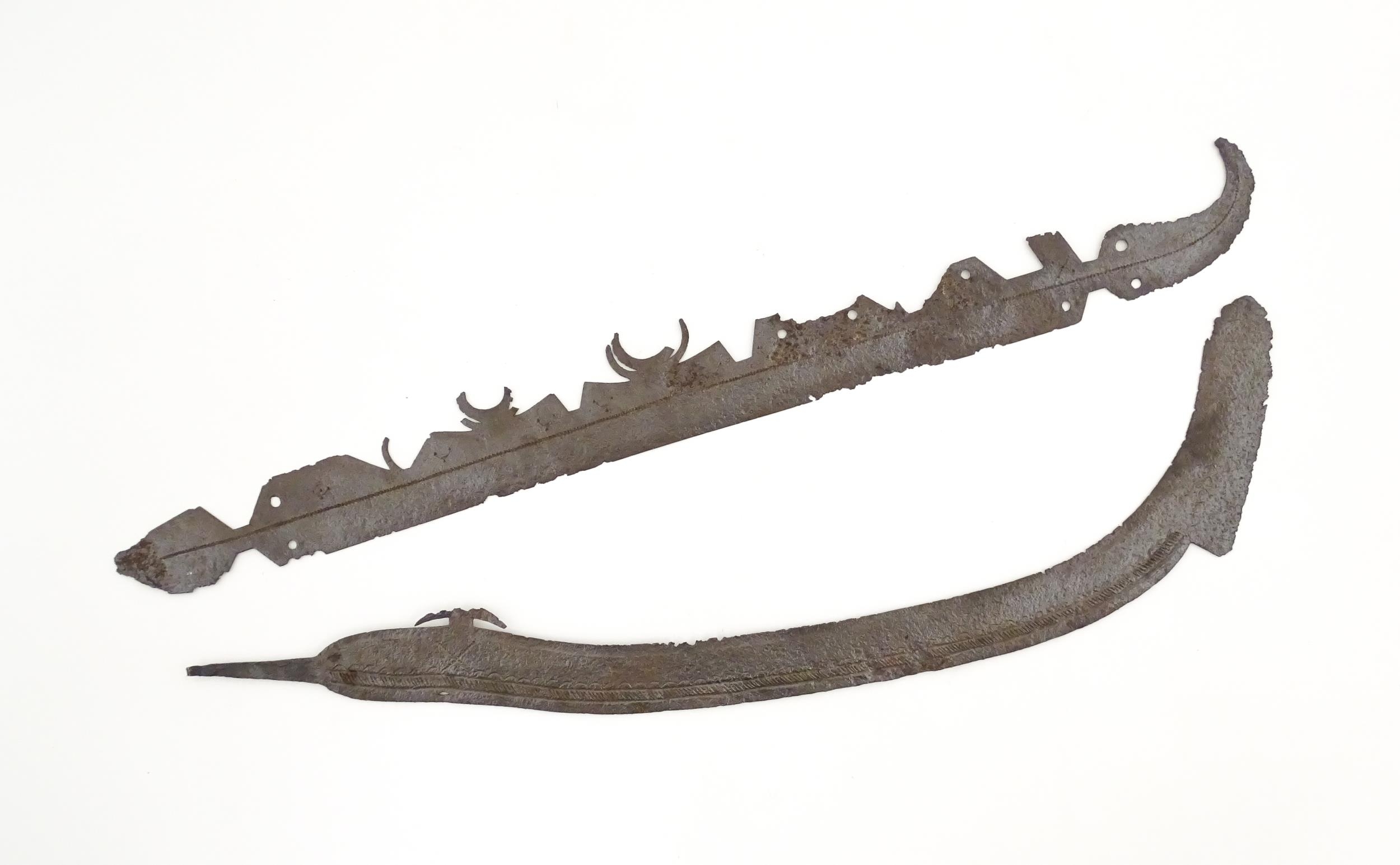 Two old blades, one of curved form, possibly Oriental in origin. Largest approx. 23 1/2" long (2) - Image 7 of 9