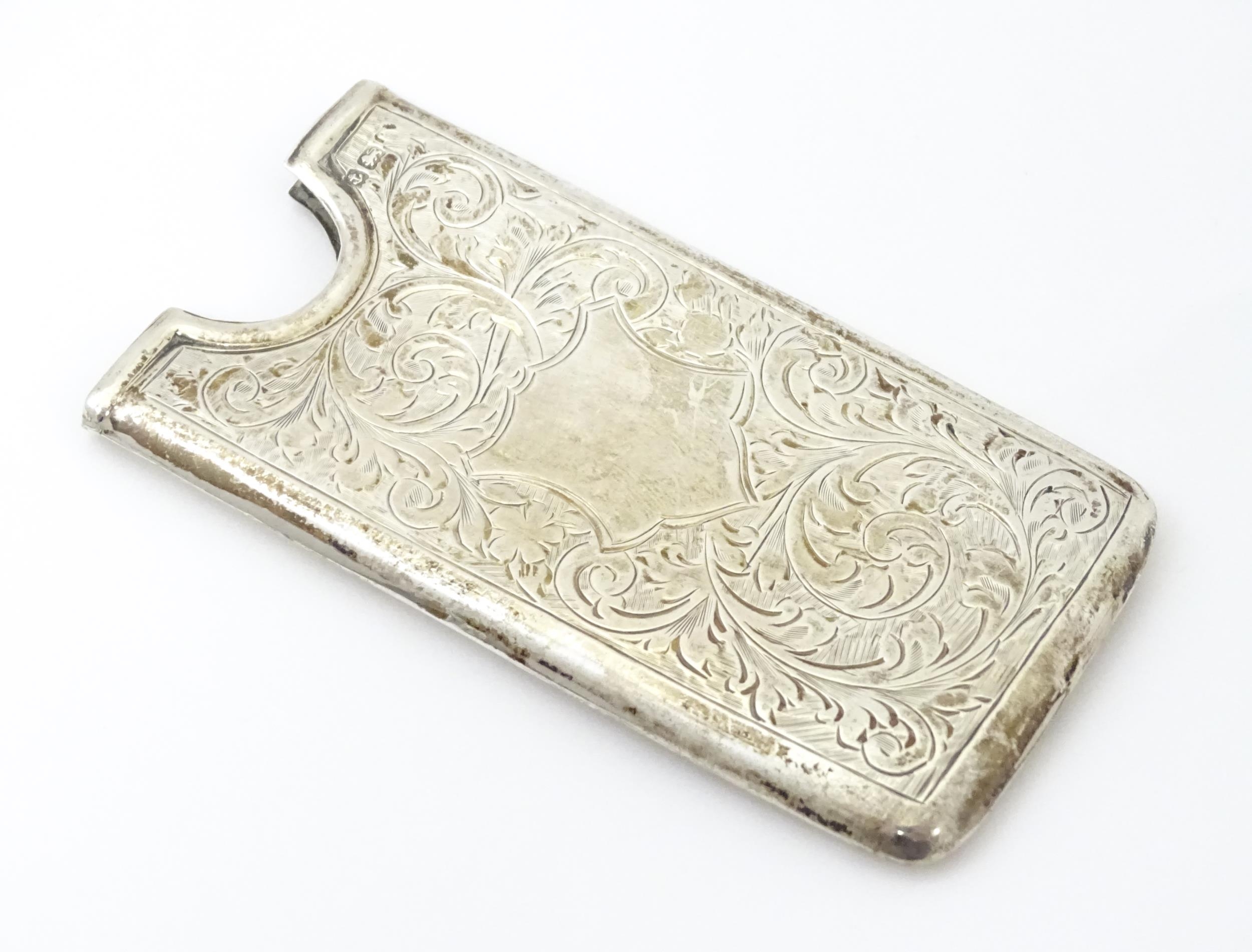 A silver card case with engraved decoration, hallmarked Birmingham c. 1906, maker George Bowen & - Image 3 of 6