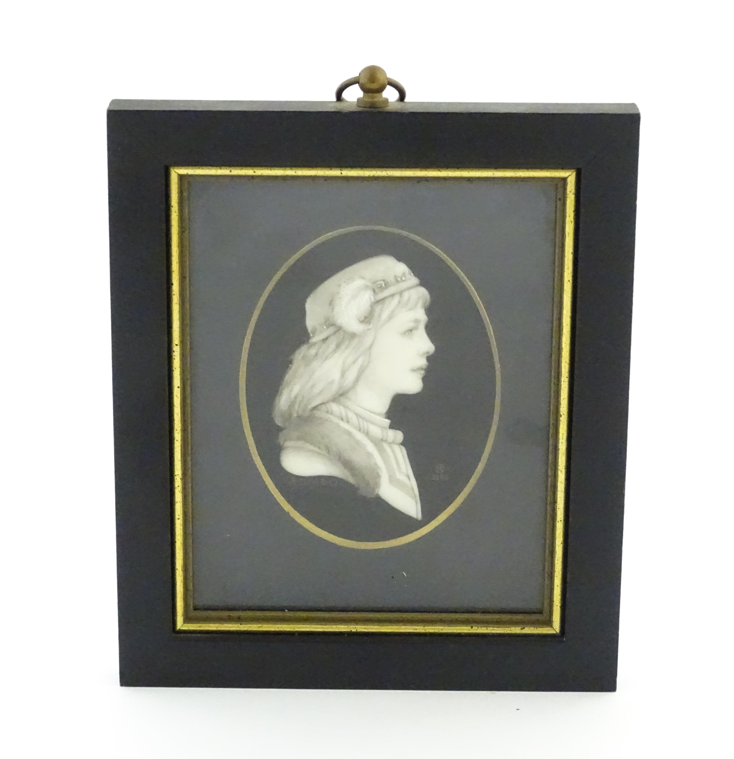 A pair of 21stC watercolour portrait miniatures depicting Romeo & Juliet. Both signed with monogram, - Image 7 of 10