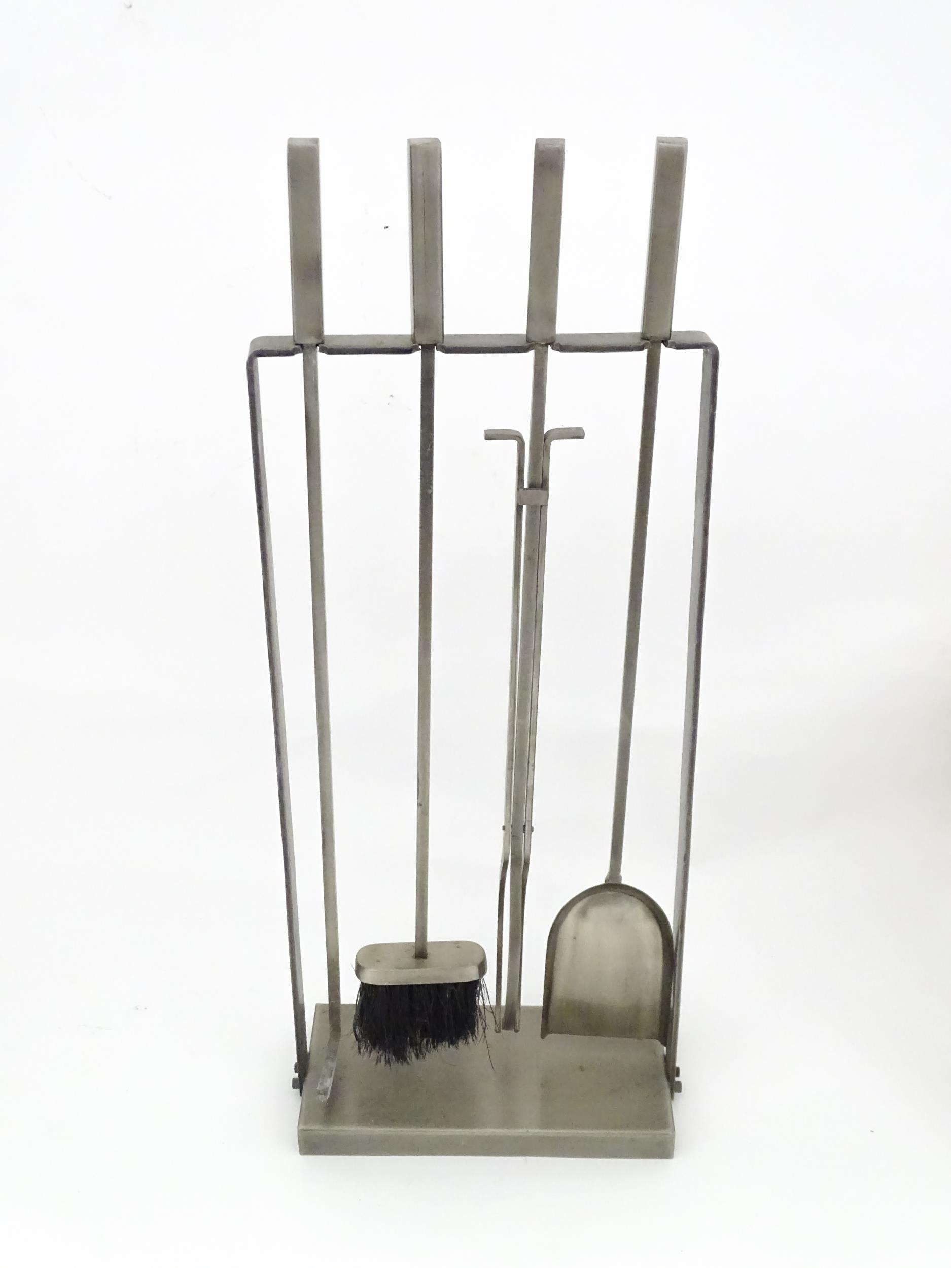 A fireside companion set comprising poker, tongs, brush and shovel. Approx. 31 1/4" high overall - Image 8 of 10