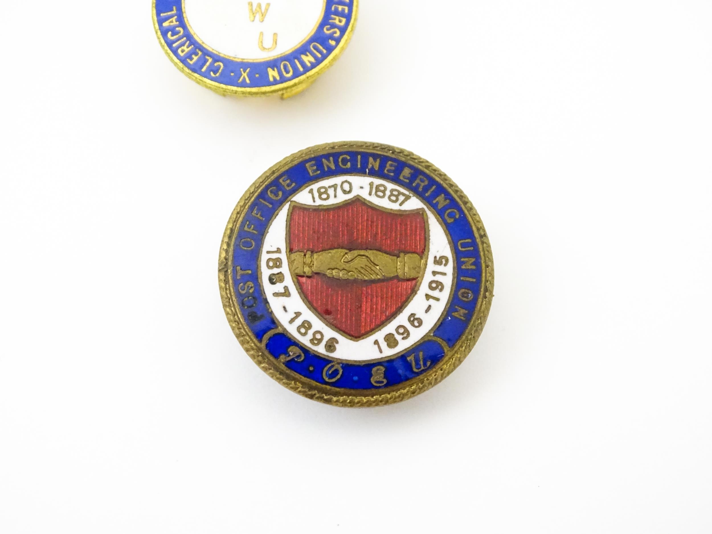 Trade Union Interest: a quantity of assorted badges, pins, etc. to include Post Office Engineering - Image 8 of 12