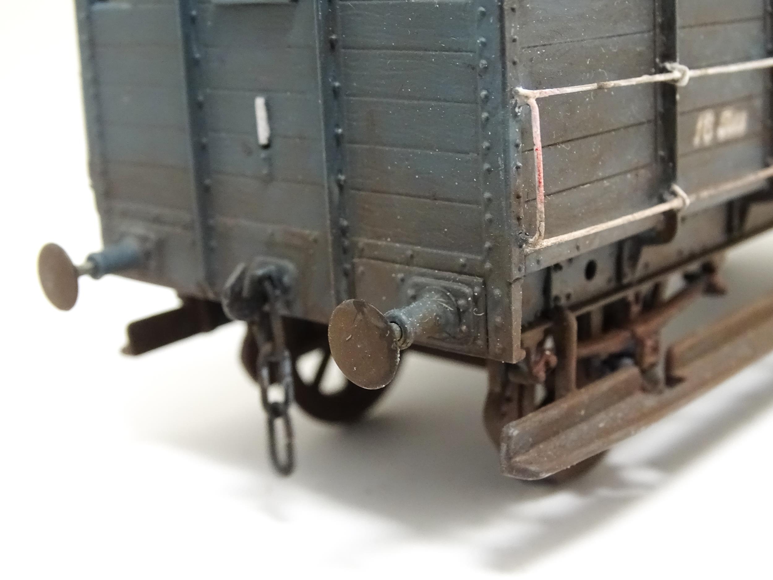 Toys - Model Train / Railway Interest : A quantity of assorted model train / locomotive / rolling - Image 18 of 18