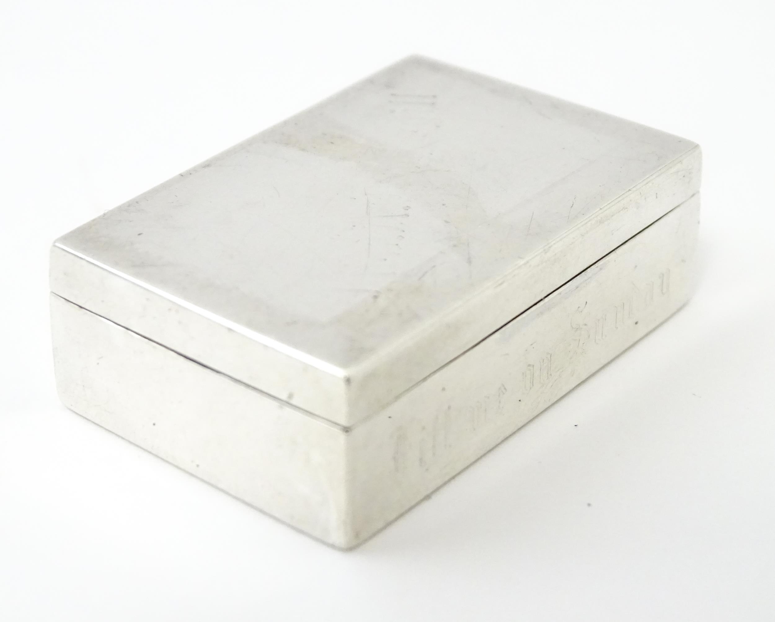 A Scottish silver box engraved to lid 'Mrs A. Fothergill', and to side 'Fill me on Sunday', - Image 3 of 9