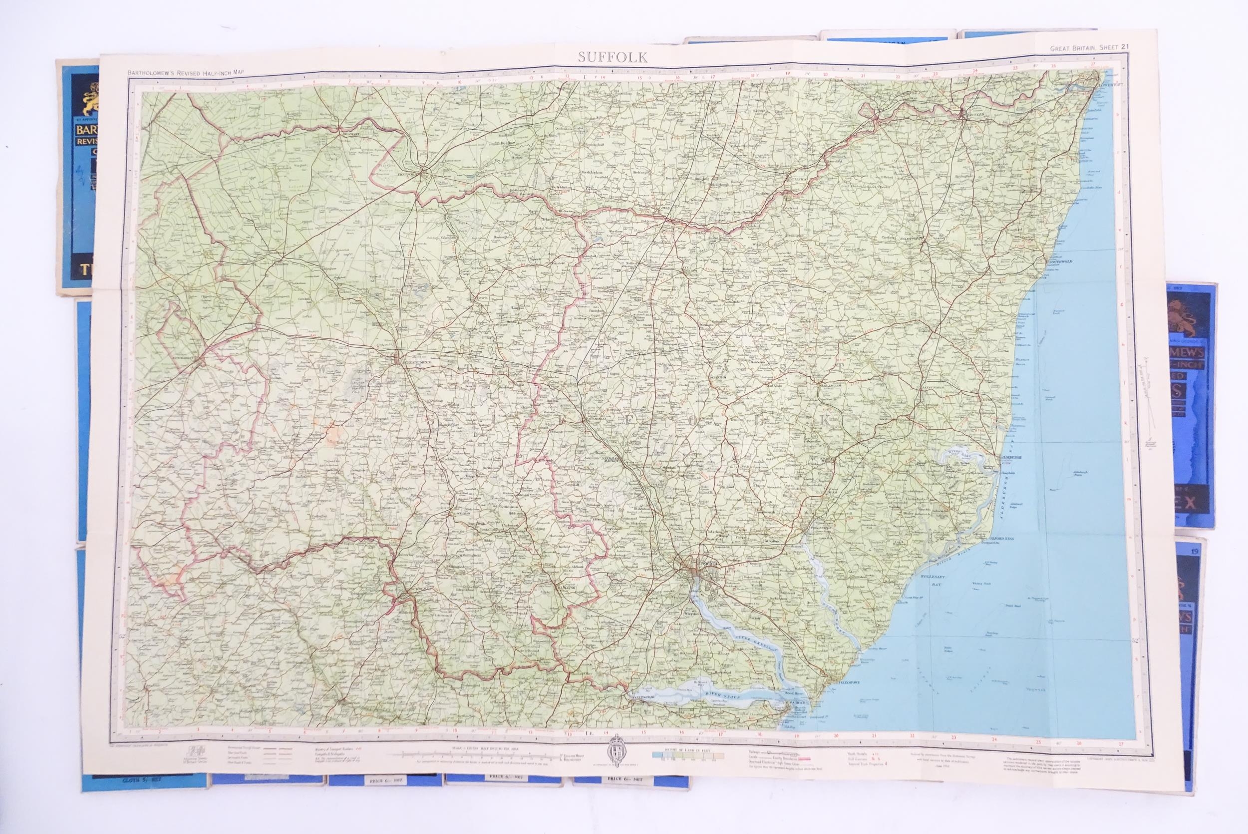 A quantity of assorted 20thC Bartholomew road maps to include Cambridge, Dorset, New Forest, Sussex, - Image 19 of 21