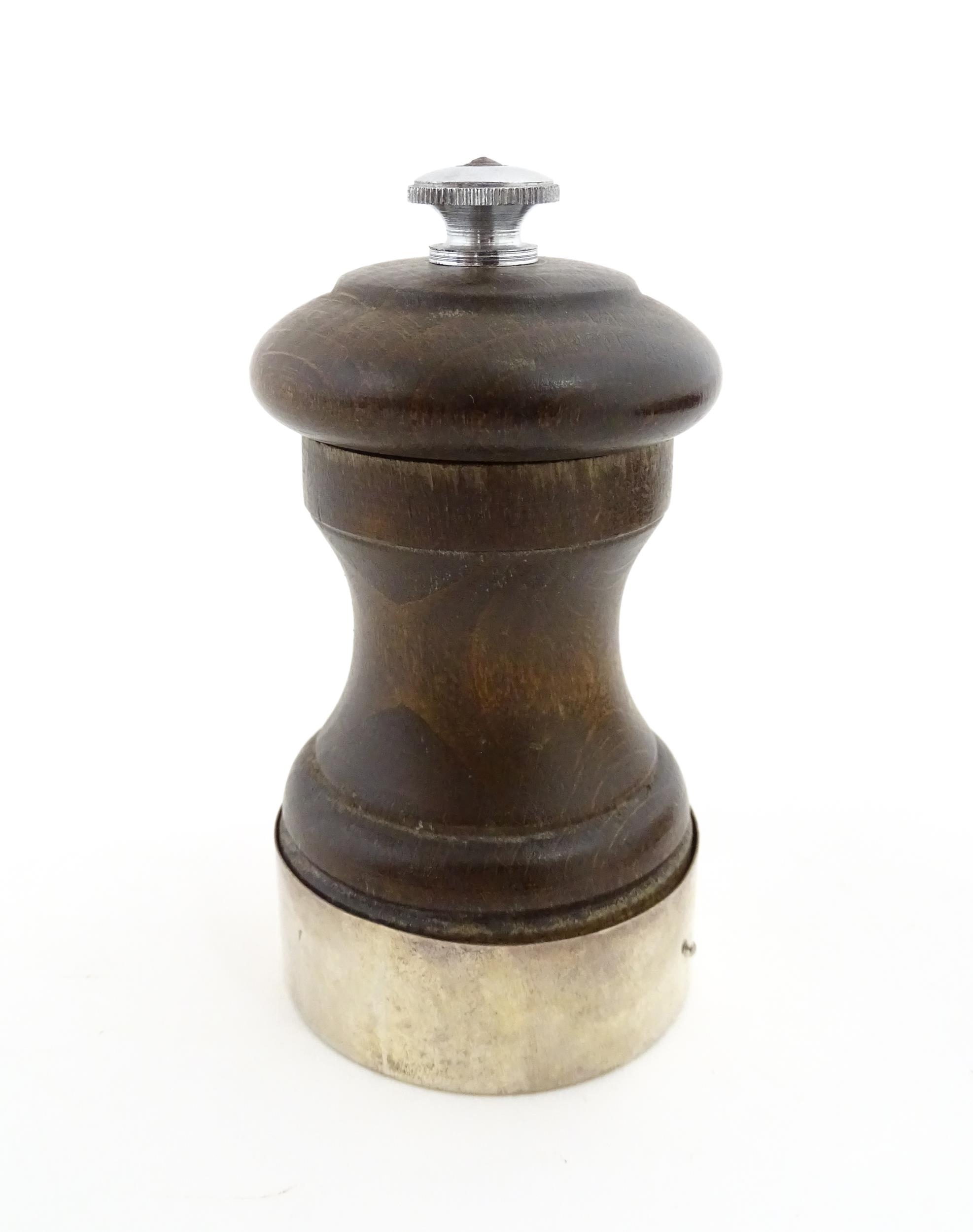 A 20thC turned wooden pepper mill / grinder with silver mount hallmarked Birmingham 1969, maker J. - Image 5 of 8