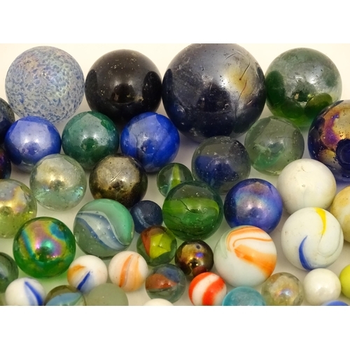 Toys: A quantity of glass marbles, many with colours twists, etc. Largest approx. 1 3/4" diameter - Image 4 of 10