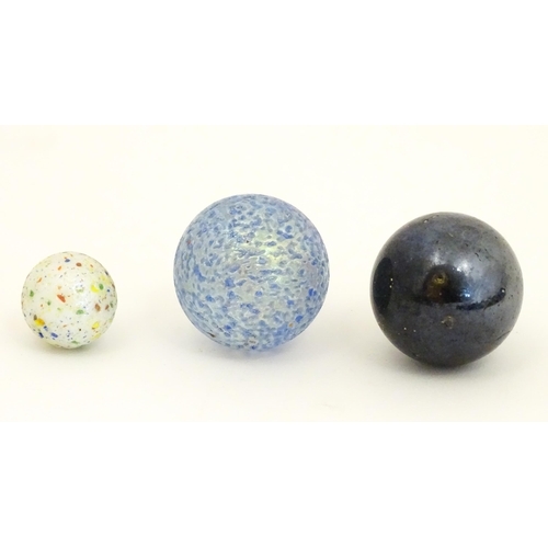 Toys: A quantity of glass marbles, many with colours twists, etc. Largest approx. 1 3/4" diameter - Image 10 of 10