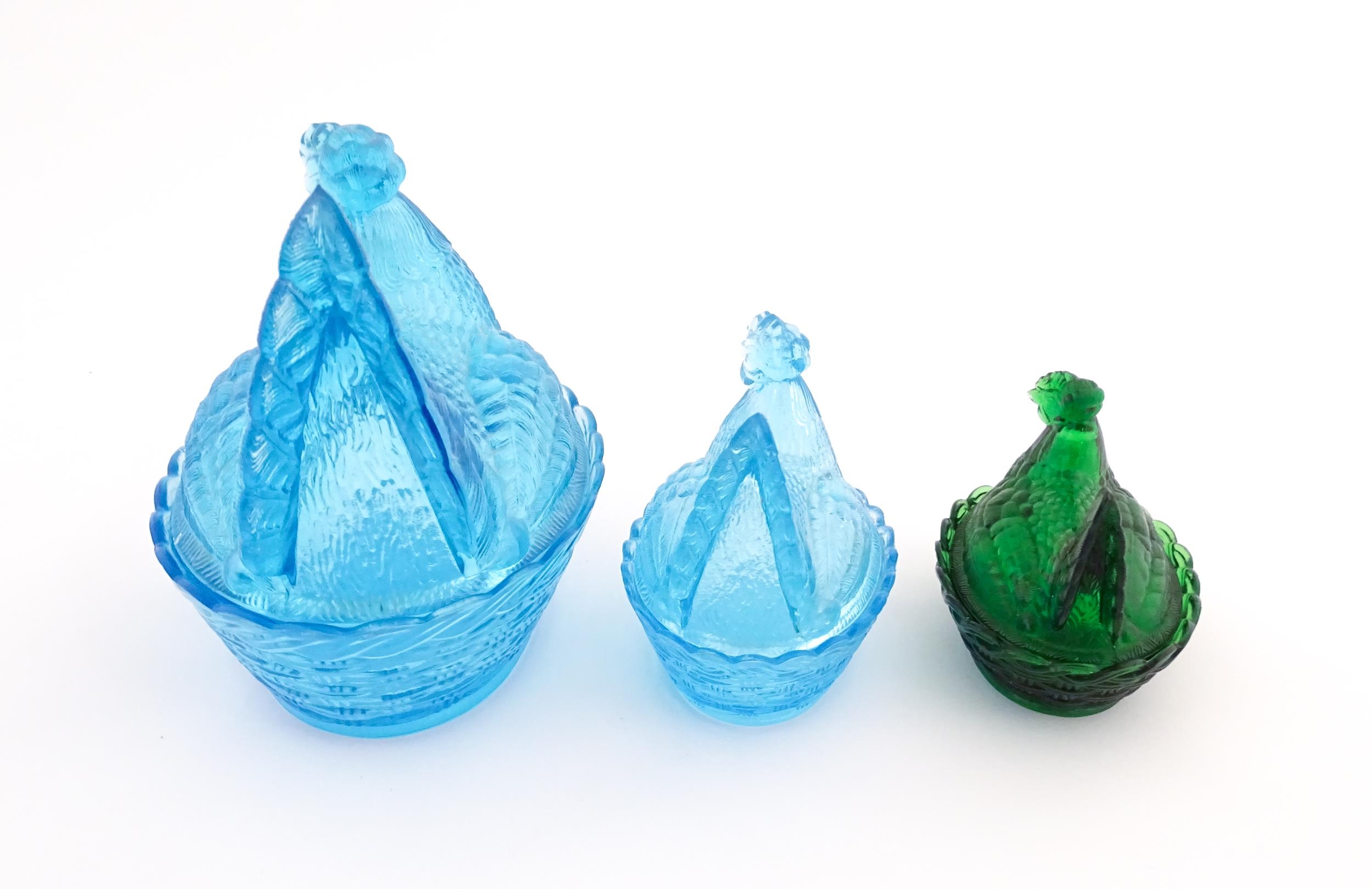 Three 20thC glass hen on nest egg containers, comprising two blue and one green. Largest approx. 8 - Image 8 of 9