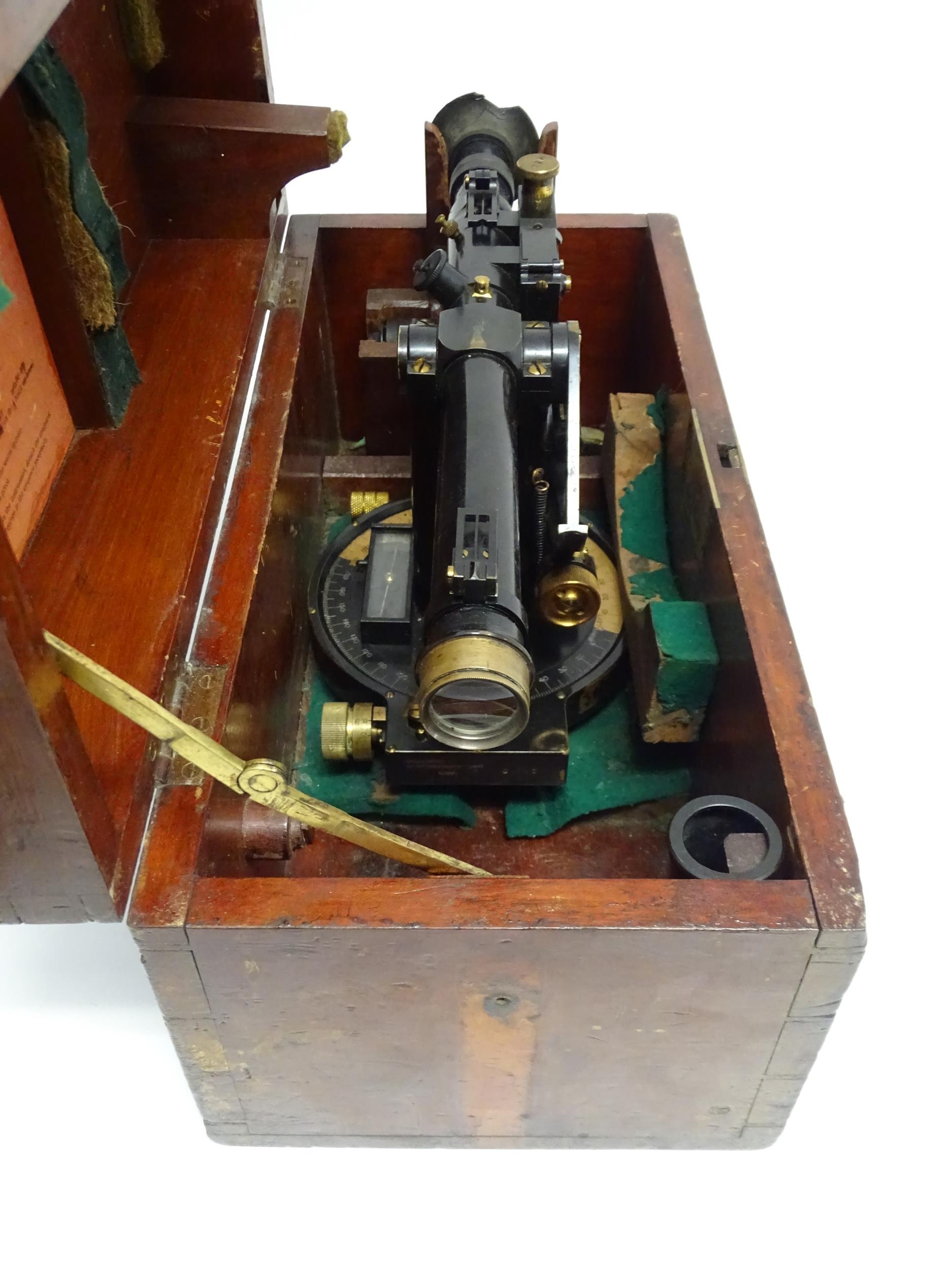 Militaria : a cased c1917 Telescope Director No.5 Mk1 artillery gun sight, with blacked finish, - Image 2 of 19