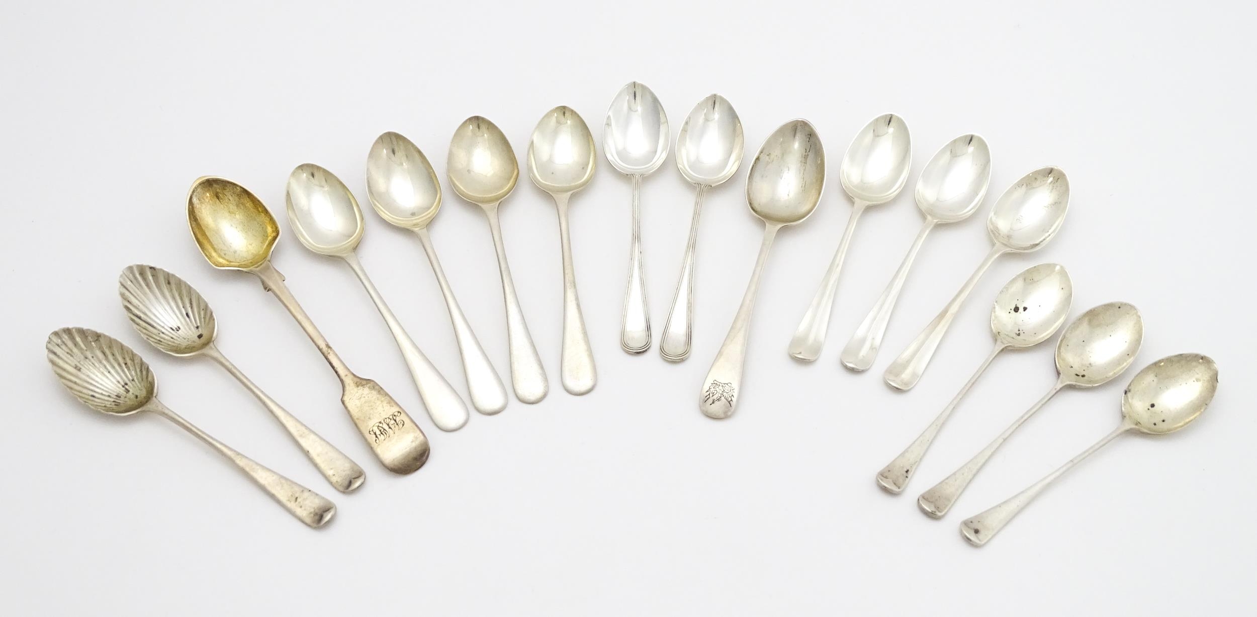 A quantity of assorted Victorian and later silver teaspoons, various dates and makers. Largest - Image 3 of 28