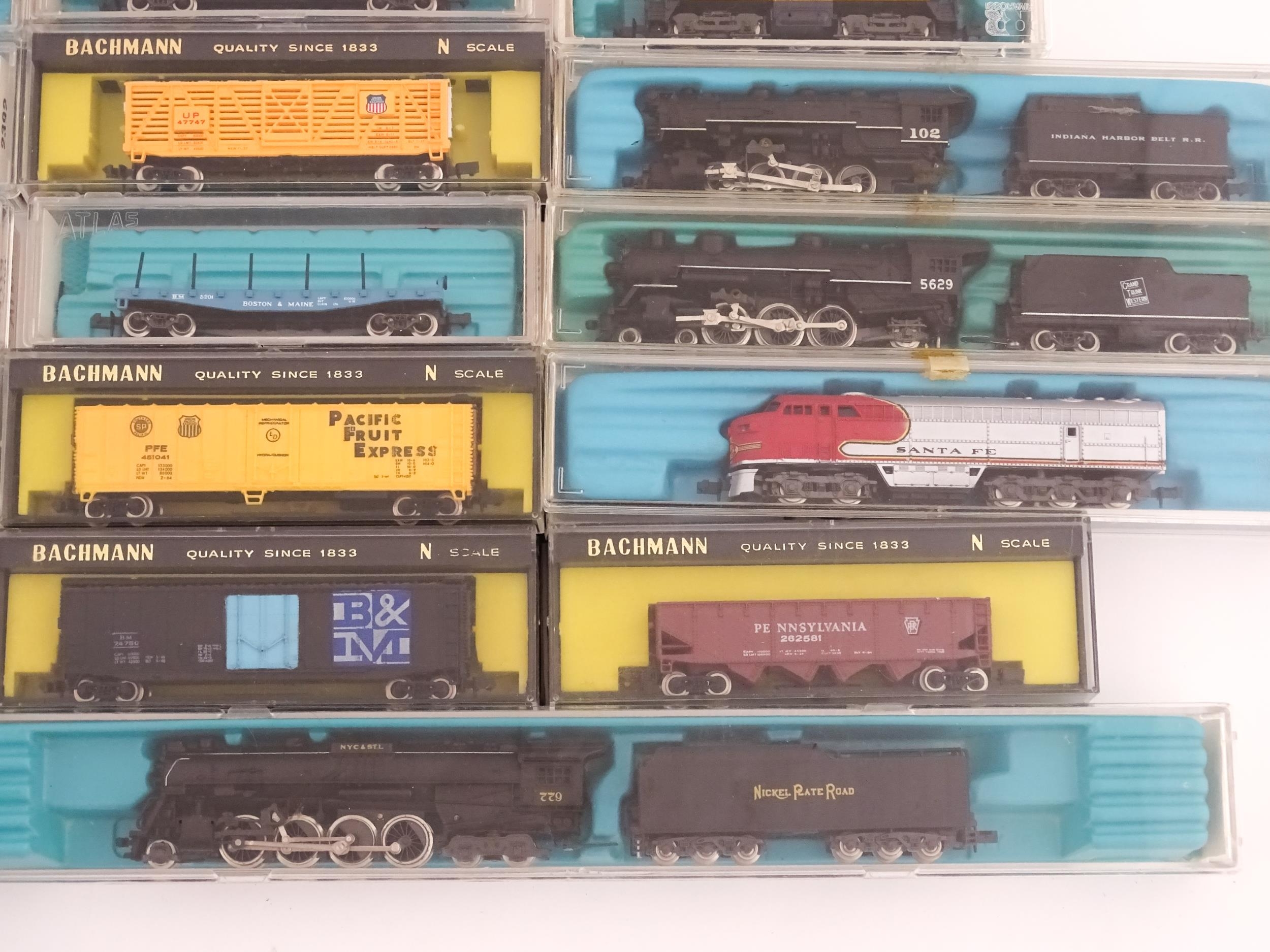 Toys - Model Train / Railway Interest : A quantity of scale model N gauge locomotive engines and - Image 10 of 14