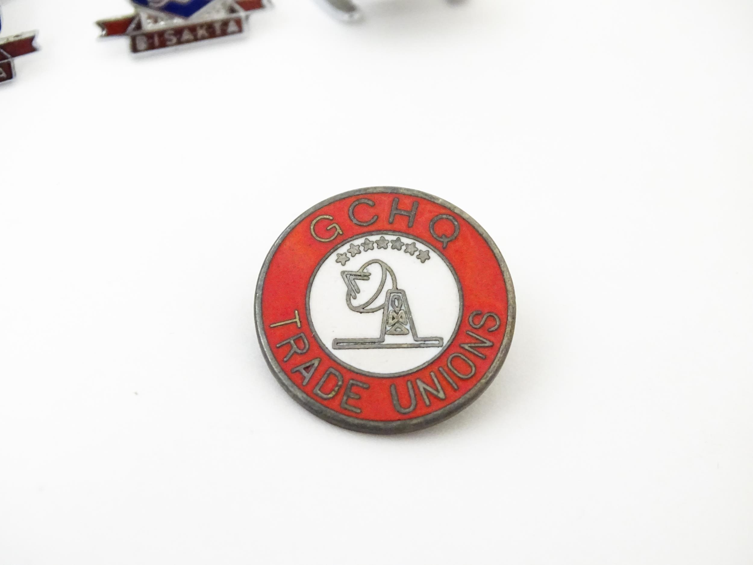 Trade Union Interest: a quantity of assorted badges, pins, etc. to include National Union of - Image 5 of 9