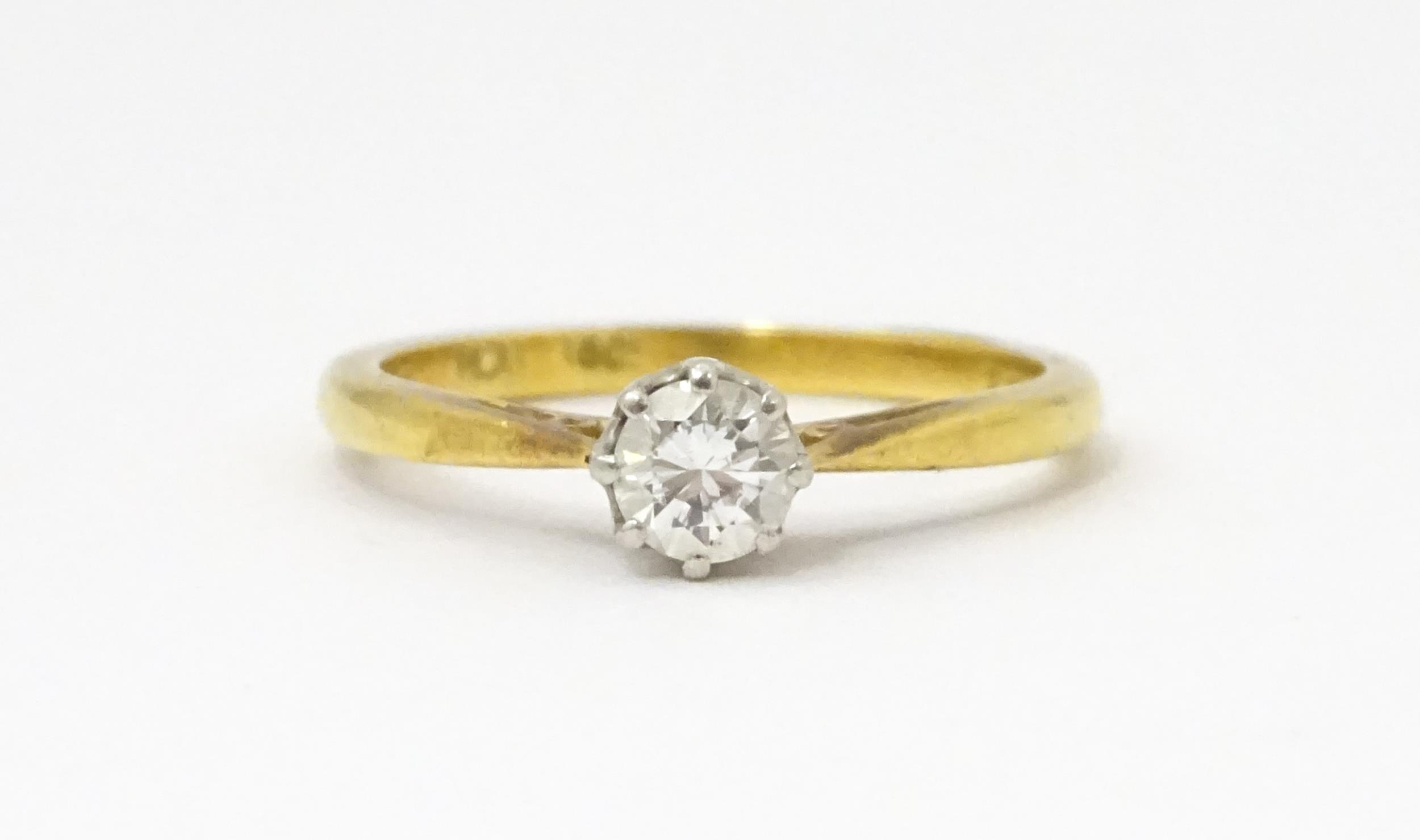 An 18ct gold ring set with diamond solitaire. Ring size approx. M 1/2 Please Note - we do not make - Image 2 of 7
