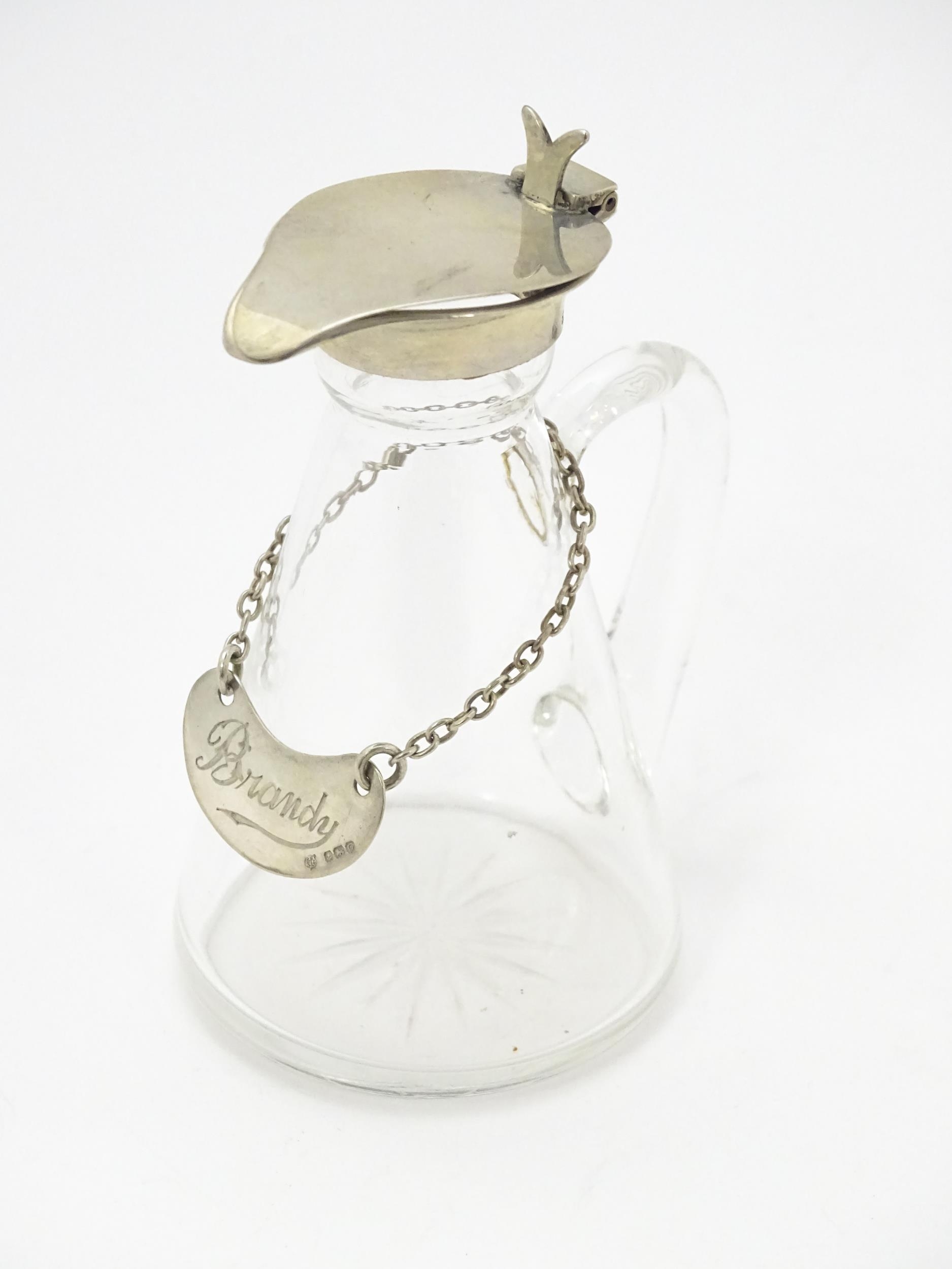 A glass whisky water noggin / jug with silver lid, hallmarked Birmingham 1916 maker Hukin & Heath - Bild 9 aus 15