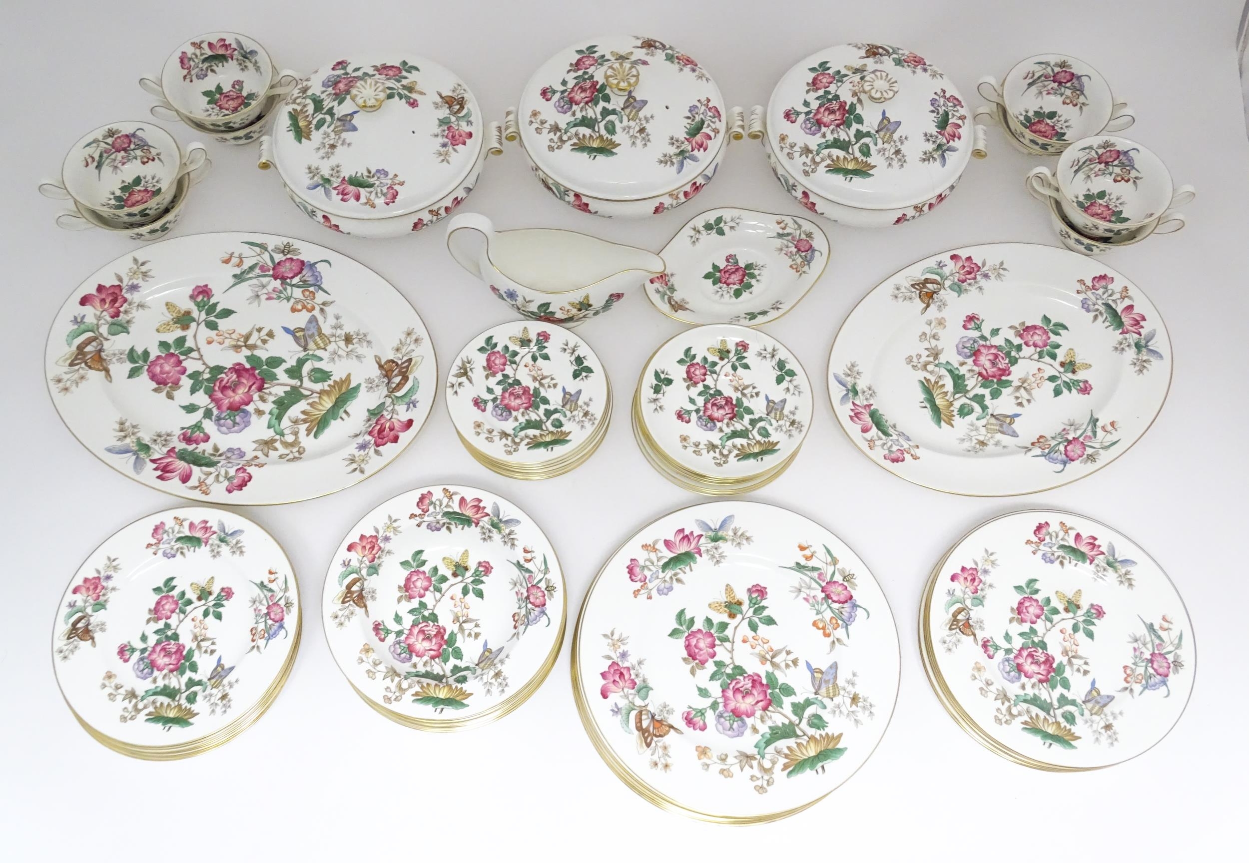 A quantity of Wedgwood dinner wares in the Charnwood pattern to include plates, twin handles soup - Image 12 of 25