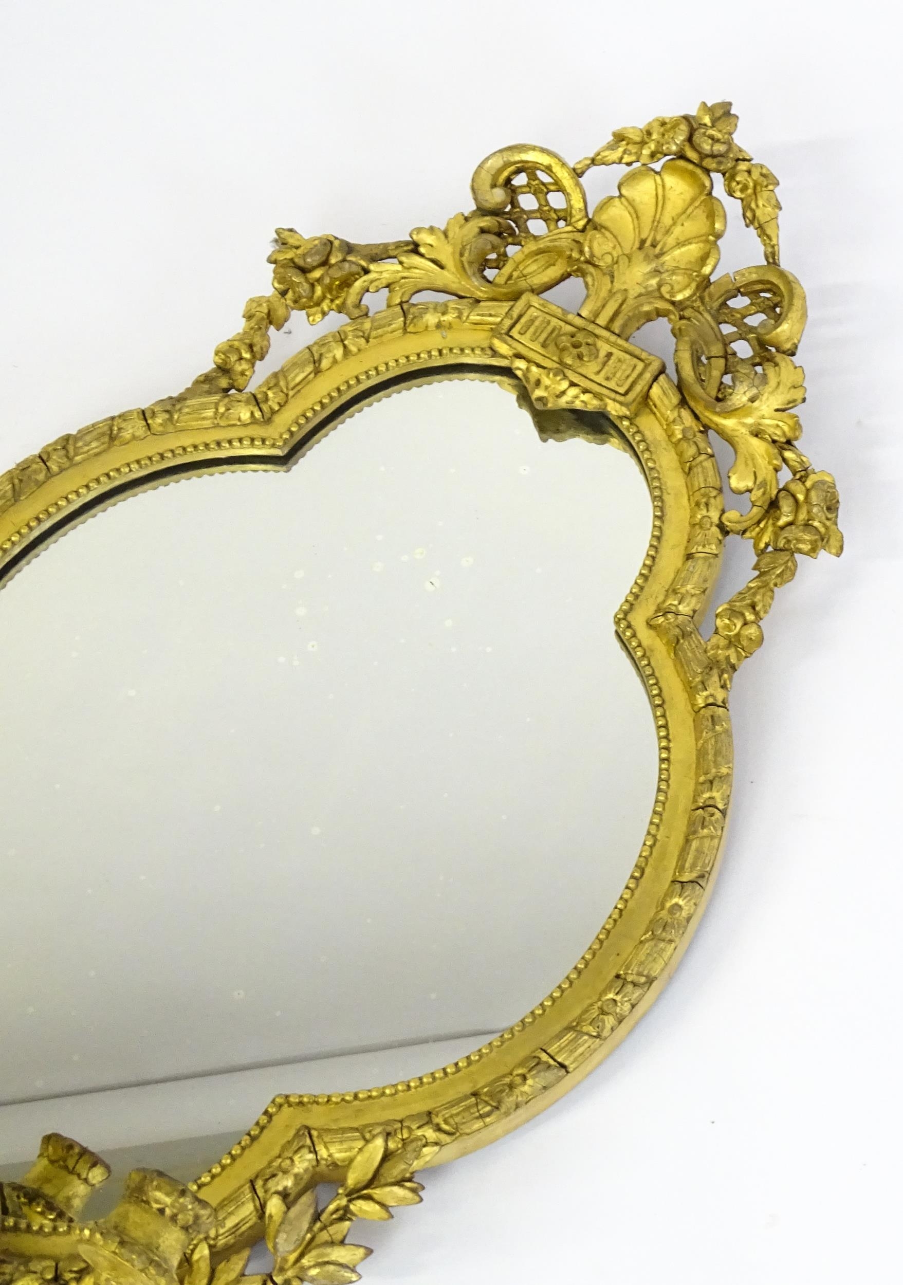 A pair of 19thC giltwood and gesso girandoles with shell motifs, lattice pattern mouldings, fluted - Image 11 of 19