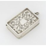 A Victorian silver vinaigrette with engraved acanthus scroll decoration. hallmarked Birmingham