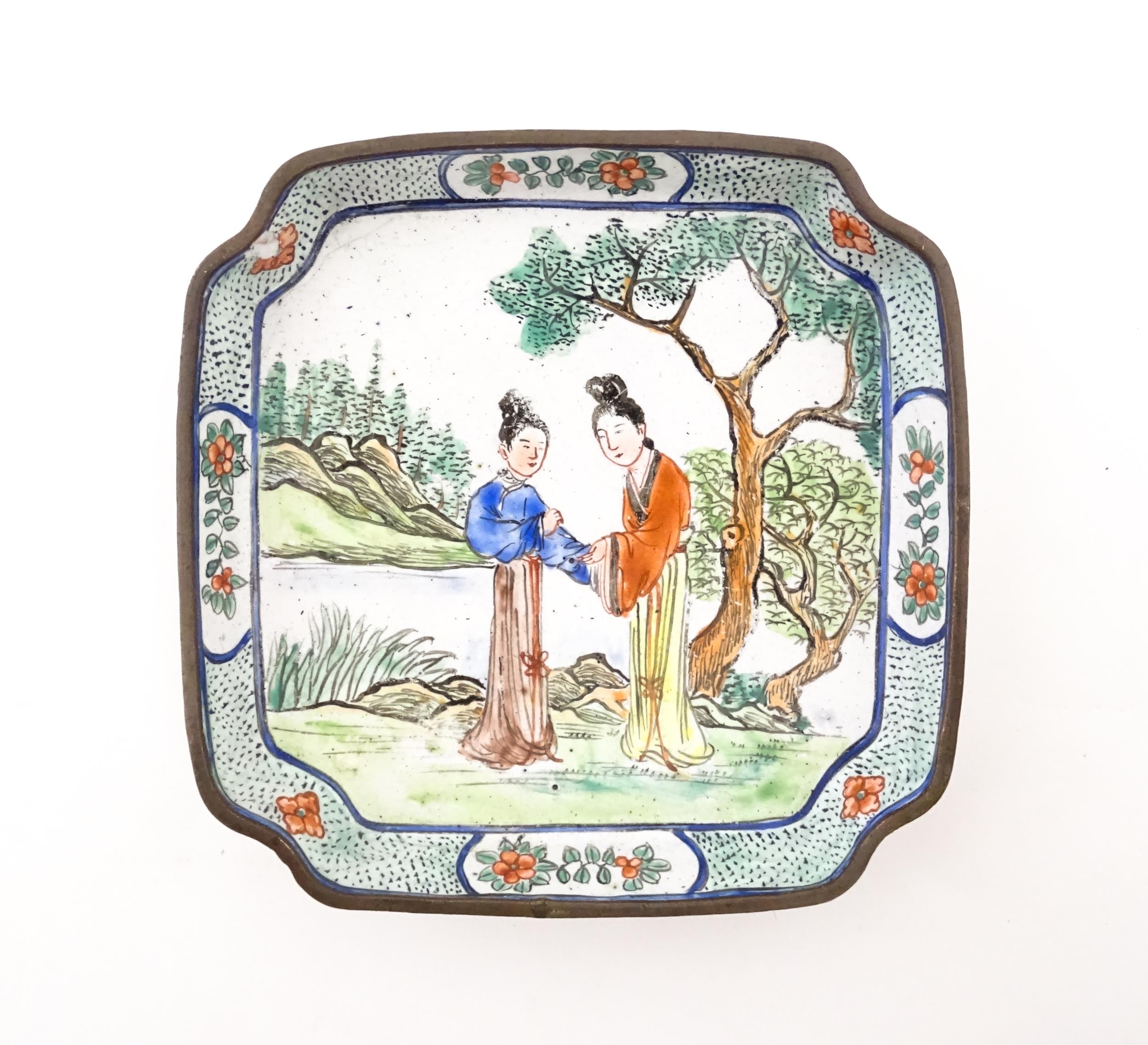 Four Oriental items comprising a dish decorated in the Imari palette, a Japanese Satsuma pot and - Image 5 of 13