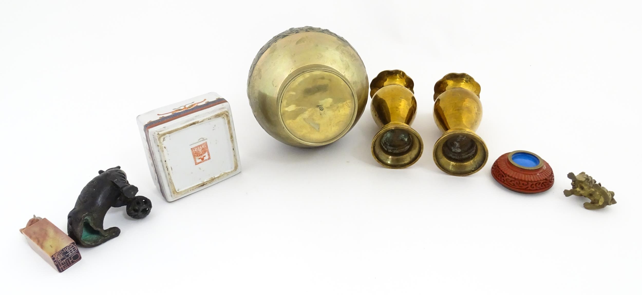 A quantity of assorted Oriental items to include a pair of cast brass vases of tapering form with - Image 10 of 12