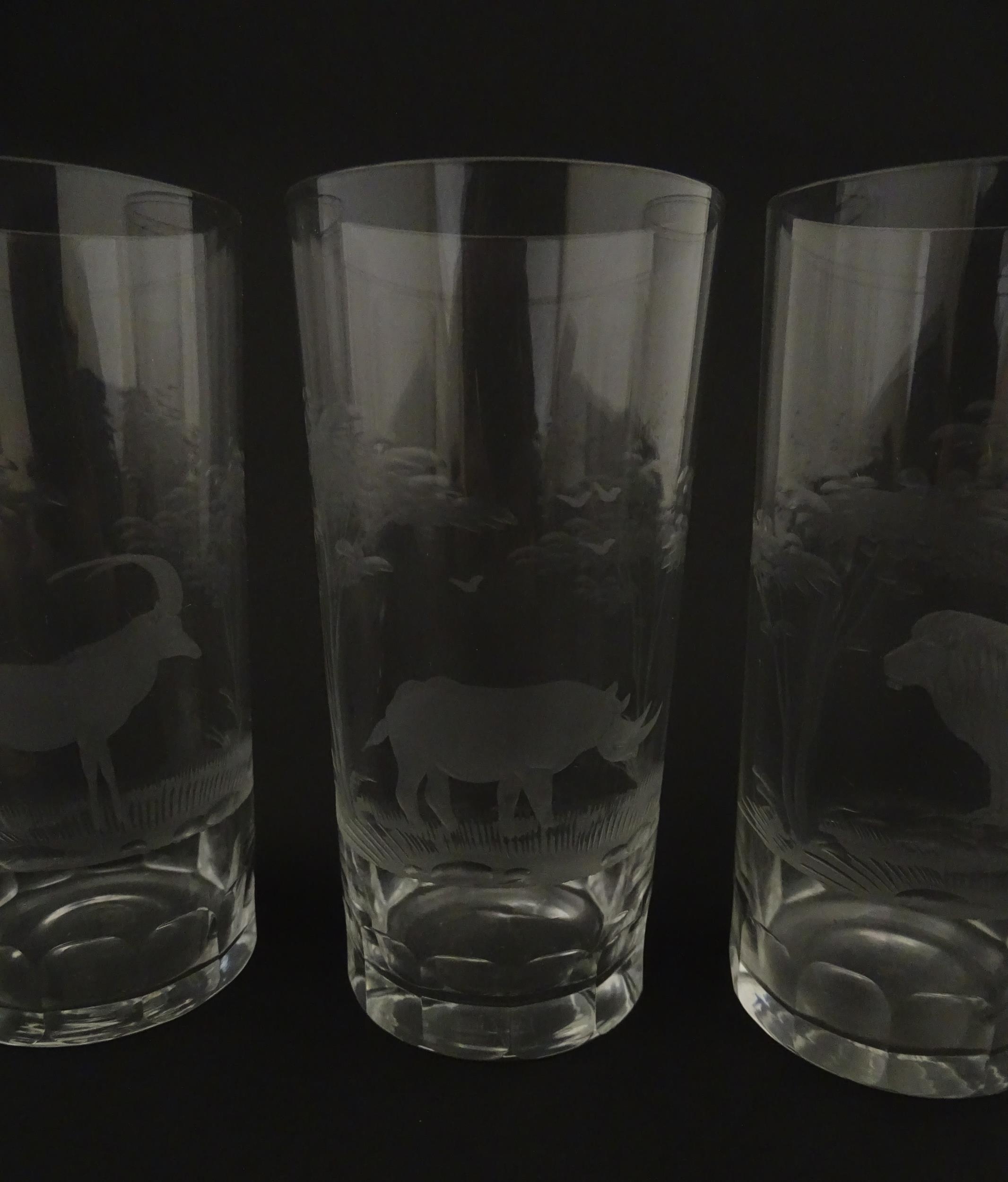 Six Rowland Ward highball glasses with engraved Safari animal detail. Unsigned. Approx. 5 1/2" - Image 7 of 17