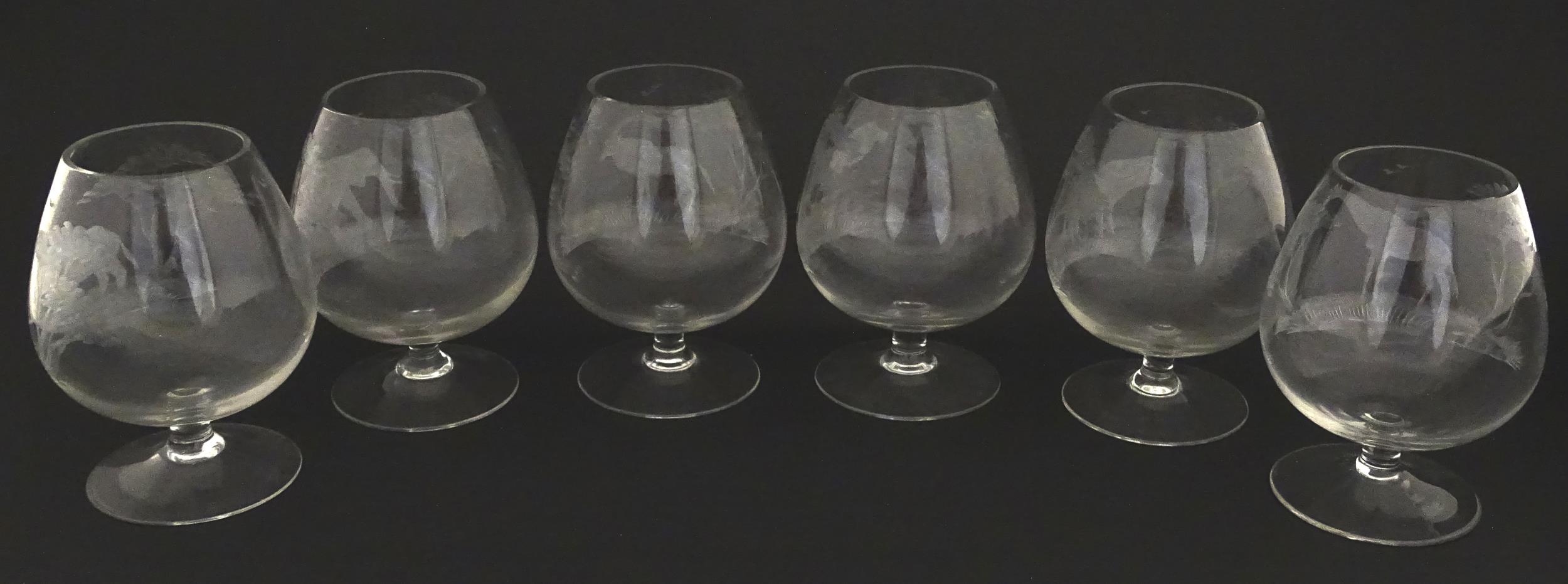 Six Rowland Ward brandy glasses with engraved Safari animal detail. Unsigned Approx. 4 3/4" high (6) - Bild 12 aus 14