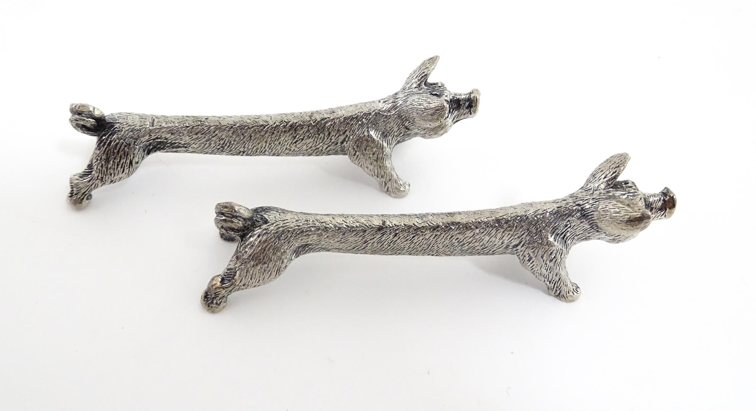 Three pairs of 20thC silver plate novelty knife rests modelled as hares, foxes and boars. Approx. - Image 9 of 15