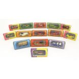 Toys: A quantity of die cast scale model Matchbox Models of Yesteryear by Lesney to include Y1