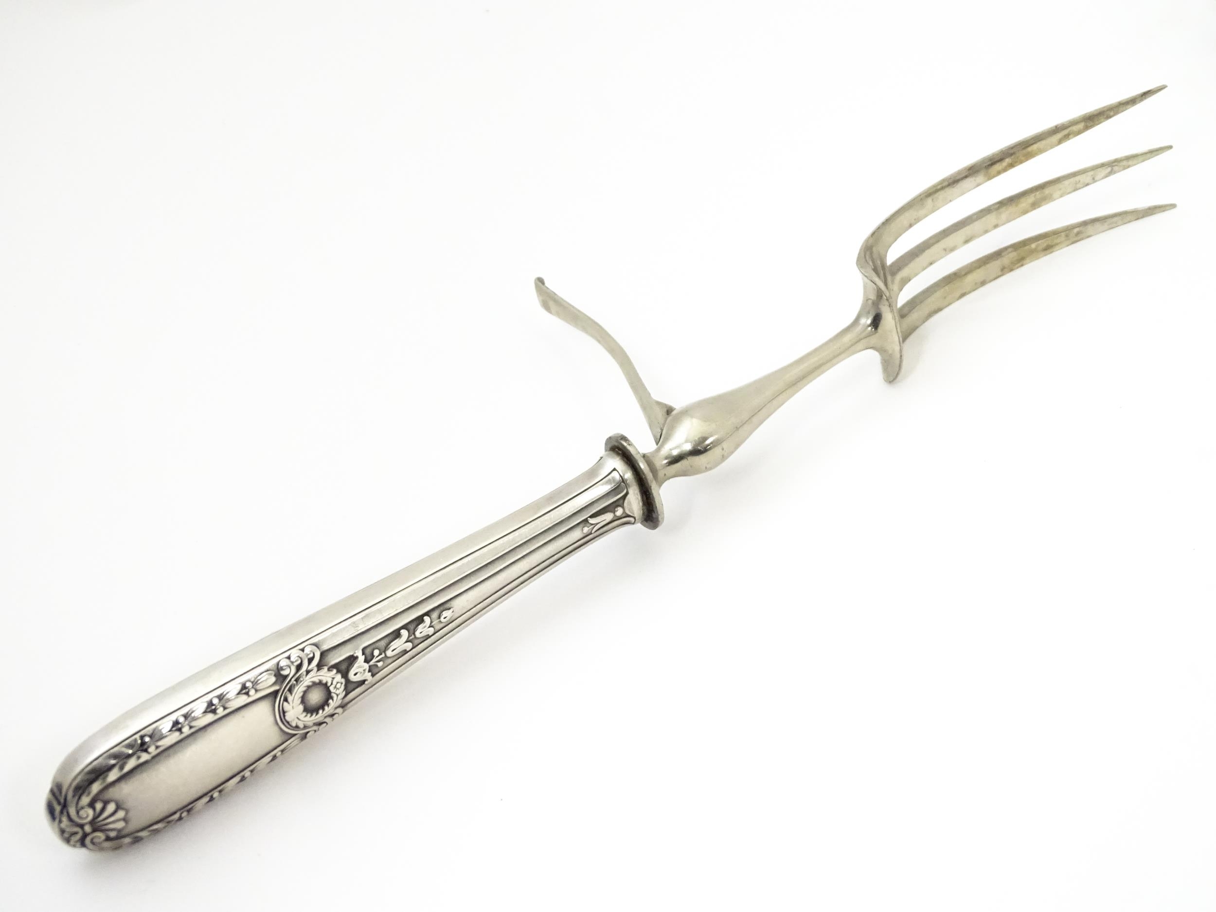 A French silver plate and horn carving / serving set. Case approx. 14" wide Please Note - we do - Image 9 of 12