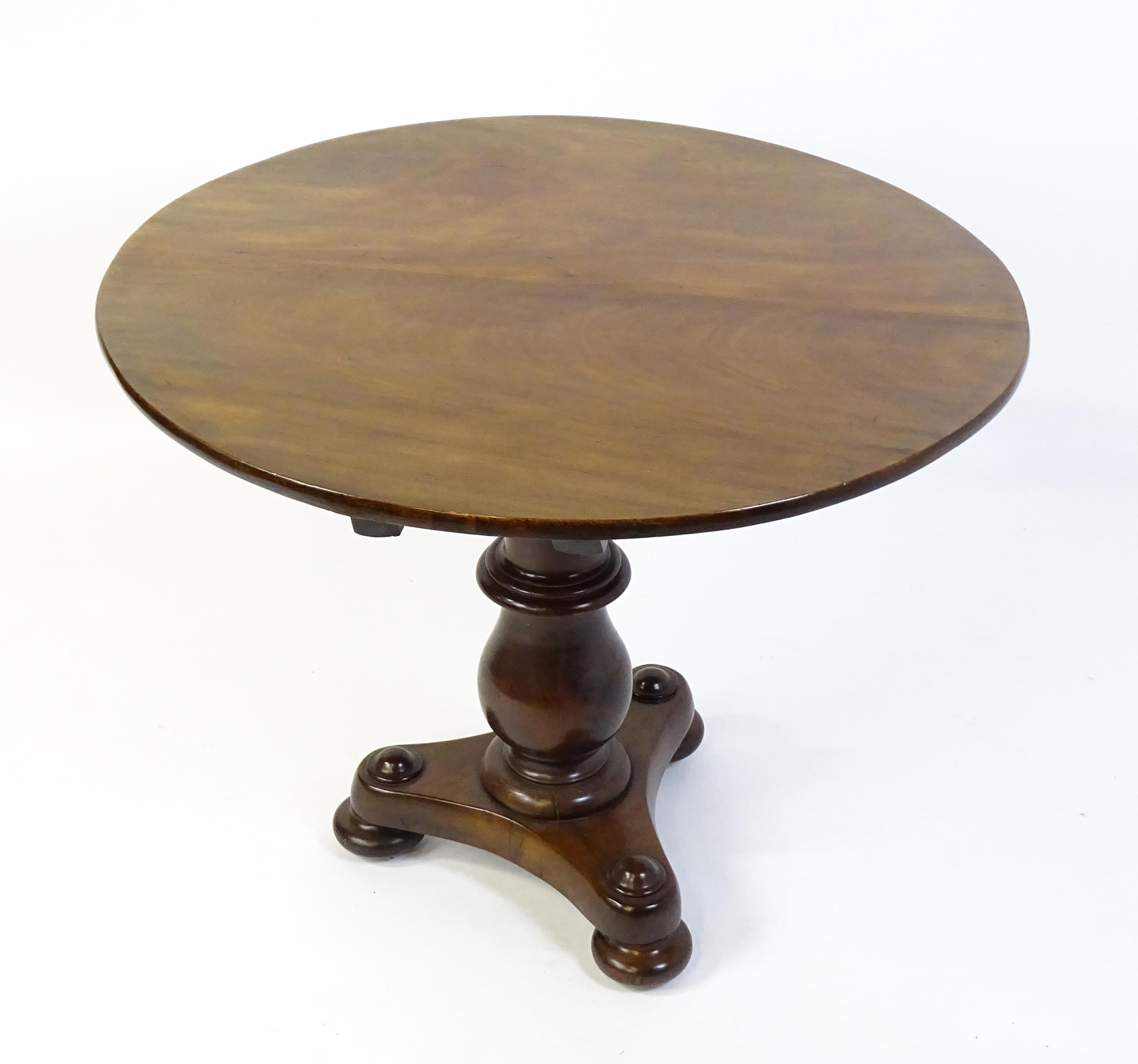 A late 19thC occasional table with a circular top above a turned pedestal and shaped base raised - Image 5 of 7