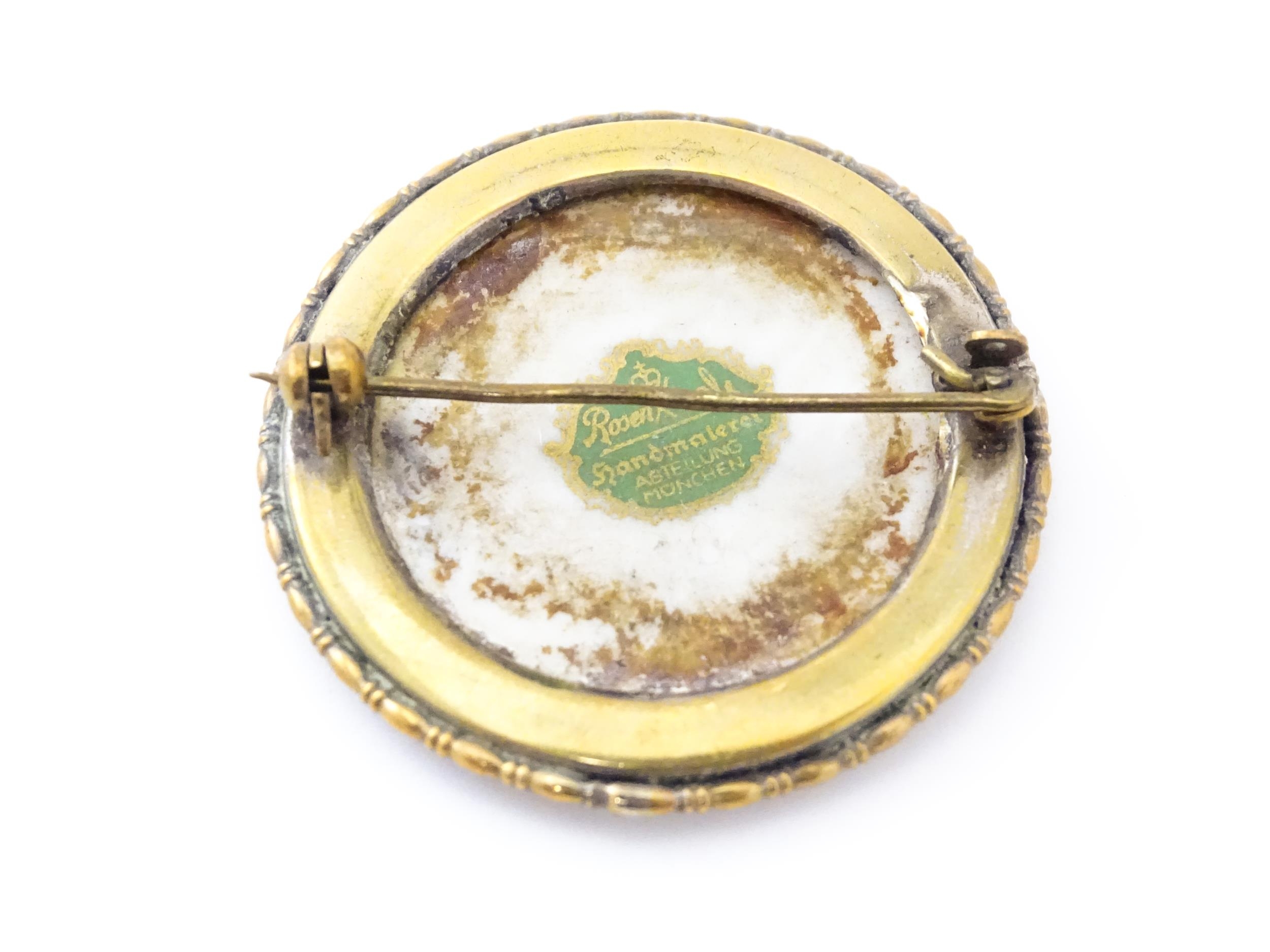 Four brooches comprising a Rosenthal brooch, a gilt metal brooch set with shell carved cameo - Image 7 of 13