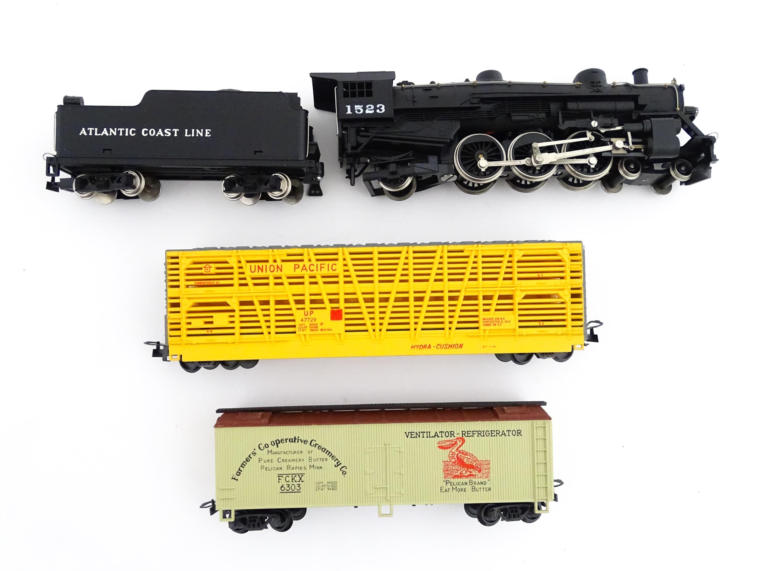 Toys - Model Train / Railway Interest : Nine scale model HO gauge train carriages to include - Image 7 of 21