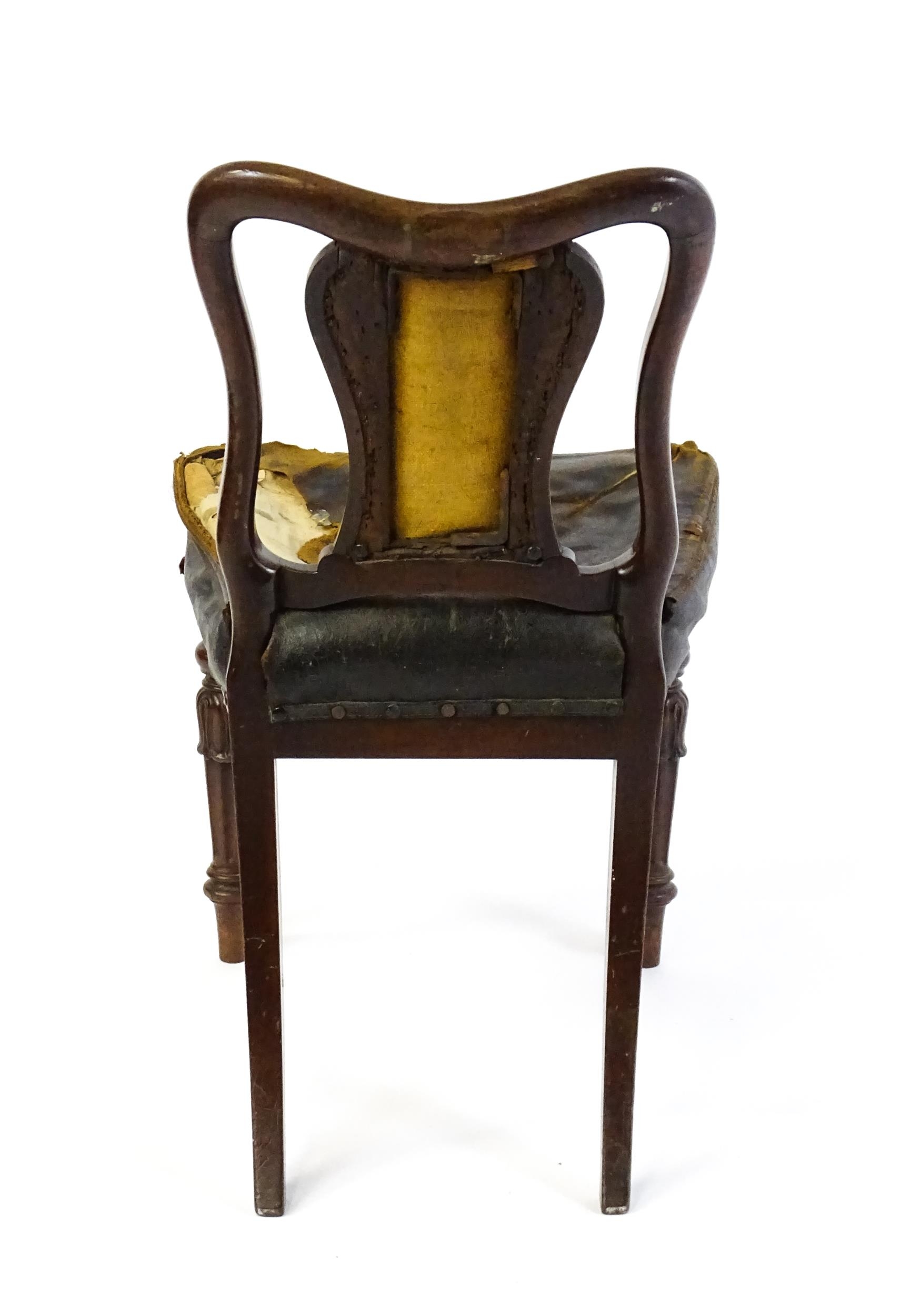 A 19thC mahogany side chair with a moulded and shaped backrest, vase shaped back splat and a leather - Image 4 of 6