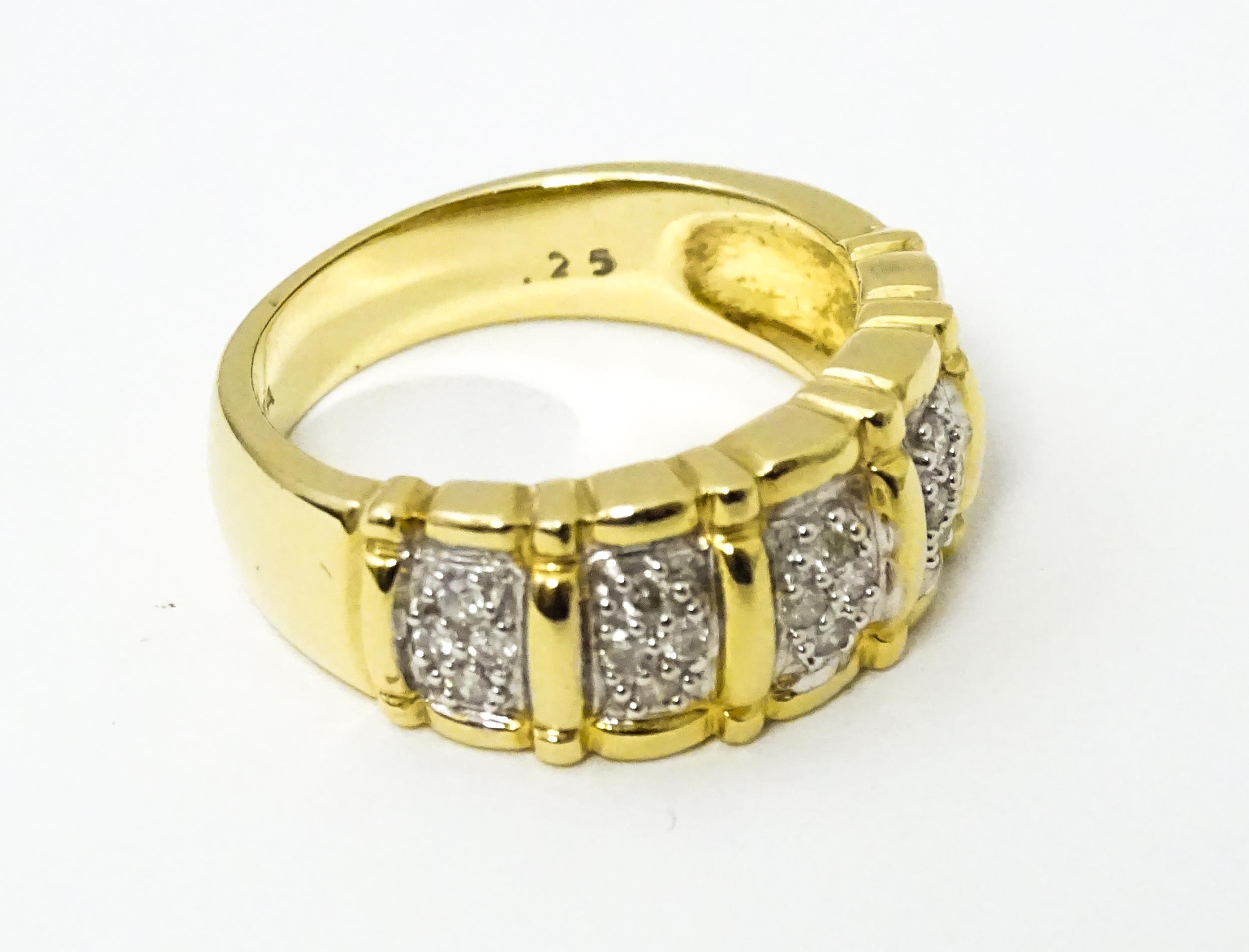 A 14ct gold ring set with diamonds. Ring size approx. M 1/2 Please Note - we do not make reference - Image 3 of 6