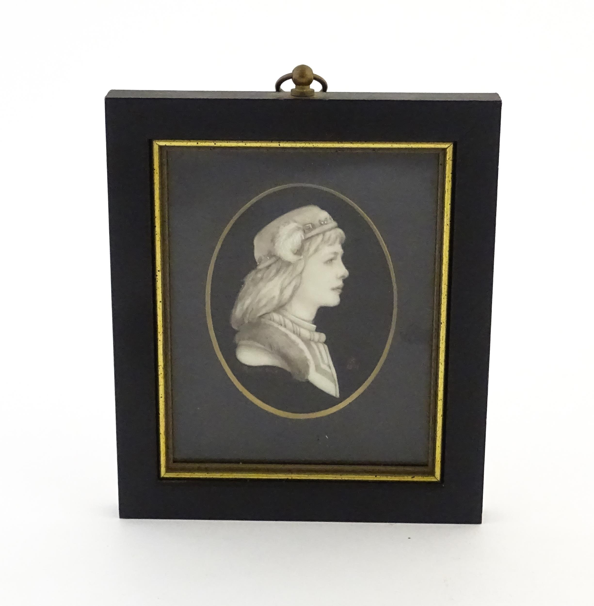 A pair of 21stC watercolour portrait miniatures depicting Romeo & Juliet. Both signed with monogram, - Image 5 of 10