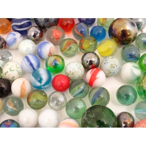 Toys: A quantity of glass marbles, many with colours twists, etc. Largest approx. 1 3/4" diameter - Image 8 of 10