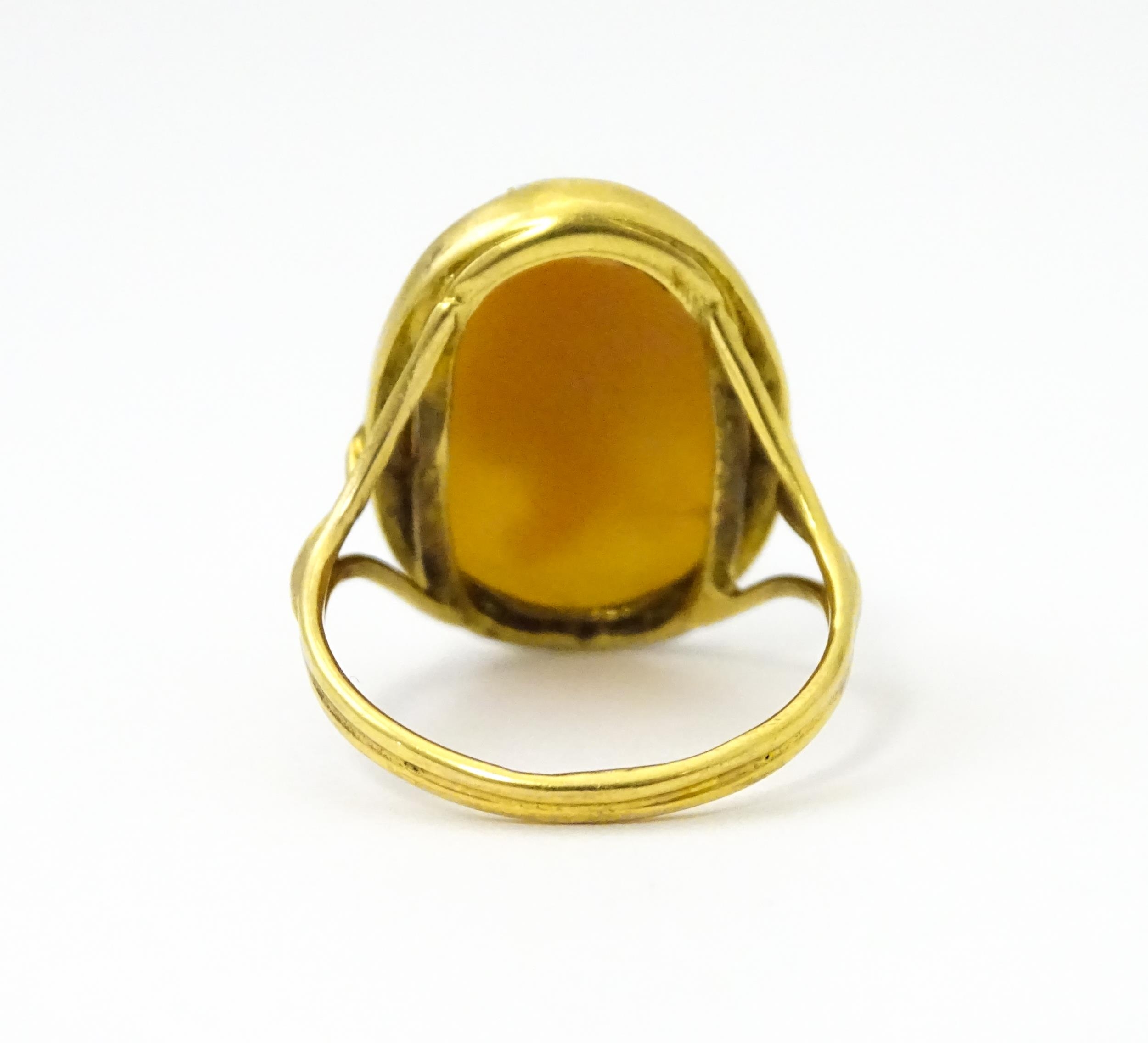 A 9ct gold ring set with classical cameo, the cameo approx 3/4" long Ring size approx. O Please Note - Image 5 of 7