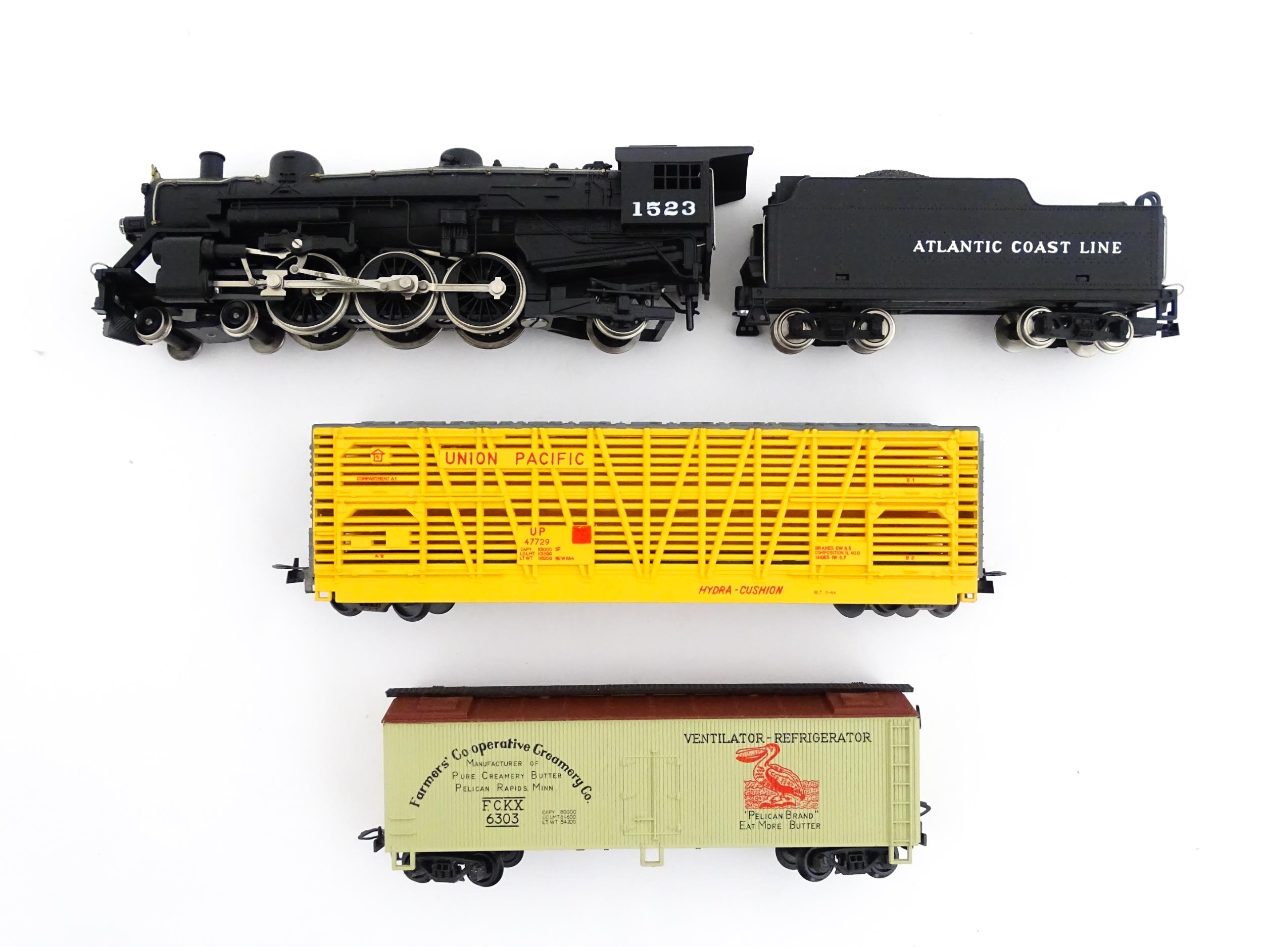 Toys - Model Train / Railway Interest : Nine scale model HO gauge train carriages to include - Image 6 of 21